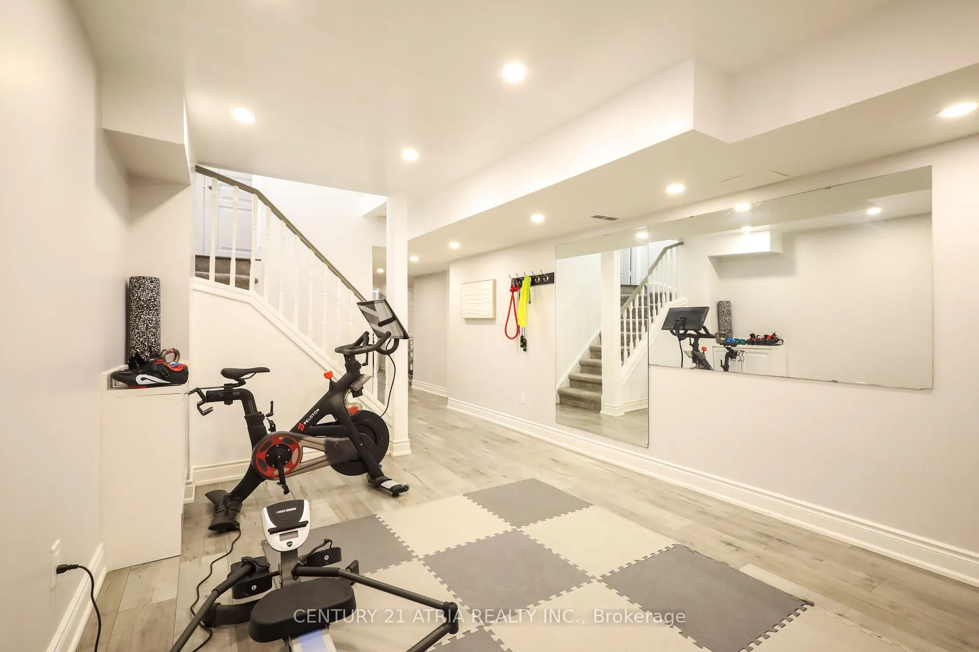 Photo 37 of 18 Clover Street, Markham, Greensborough — HOMEH
