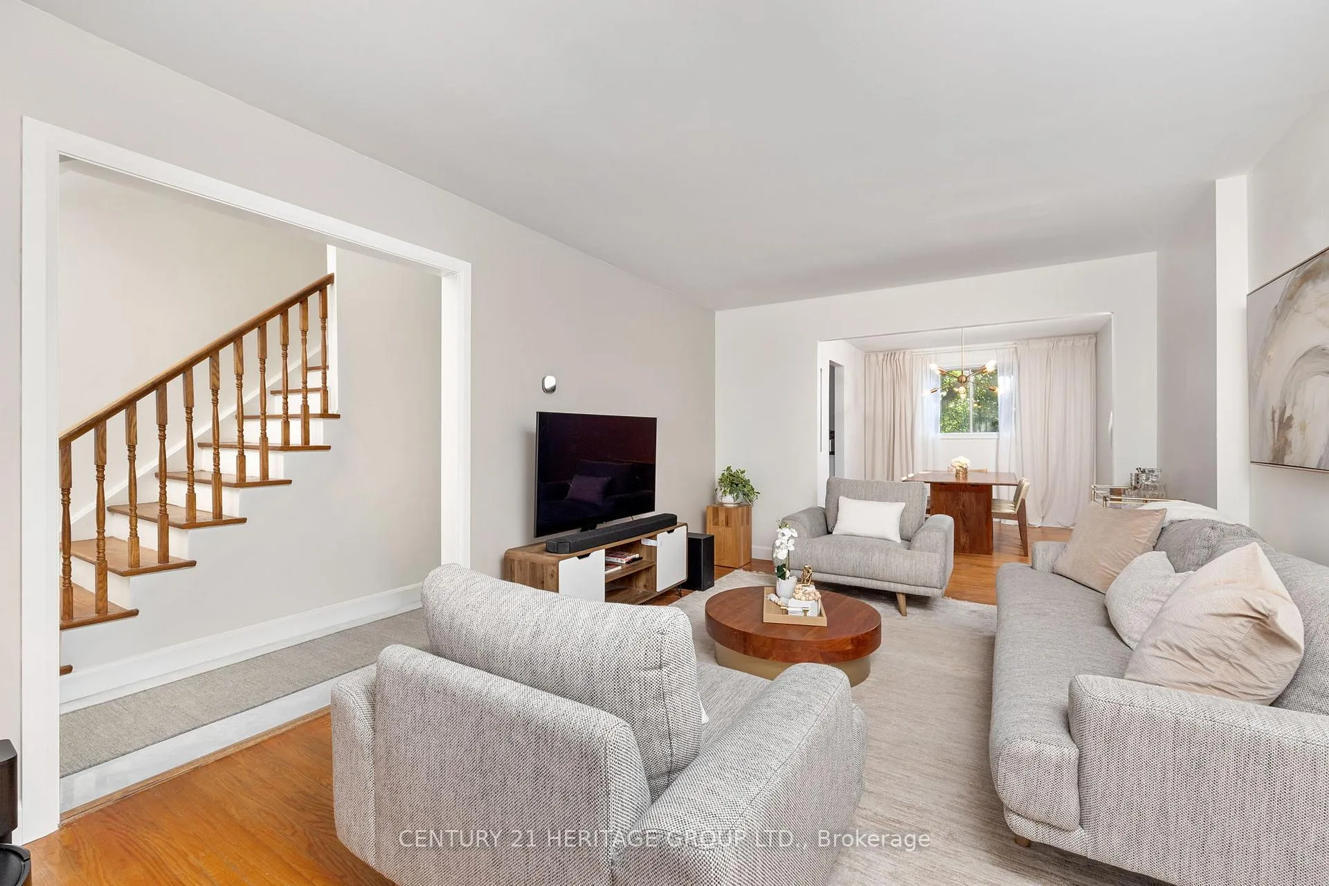 Photo 5 of 54 Glen Avon Crescent, Kitchener — HOMEH