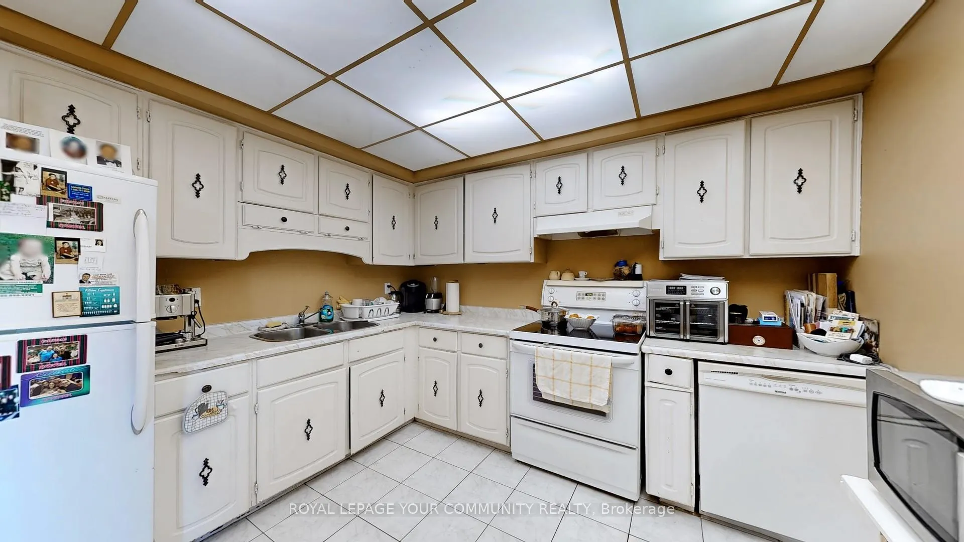 Photo 9 of 86 Andrea Lane, Vaughan, East Woodbridge — HOMEH