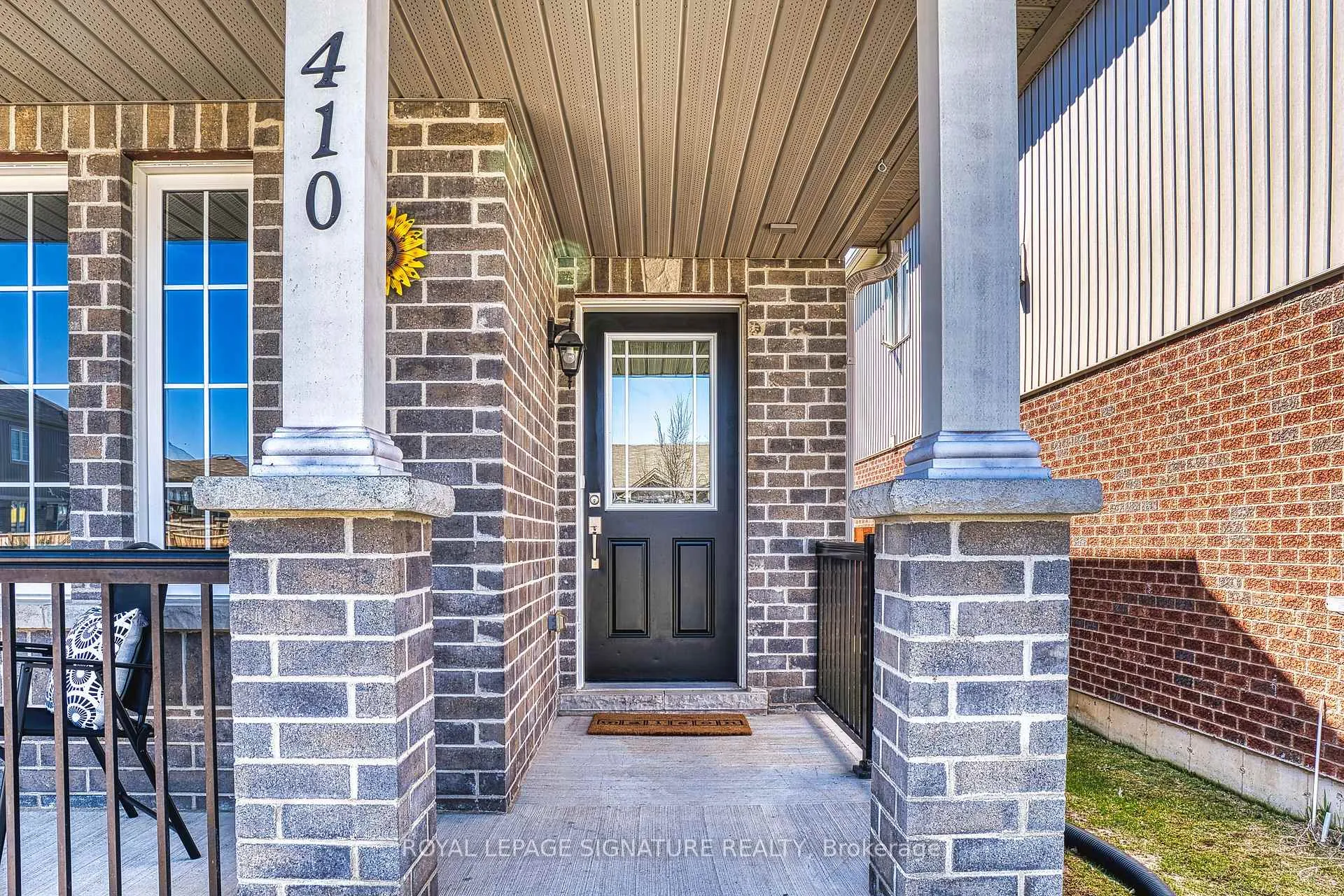 Photo 6 of 410 Armstrong Street W, North Perth, Listowel — HOMEH