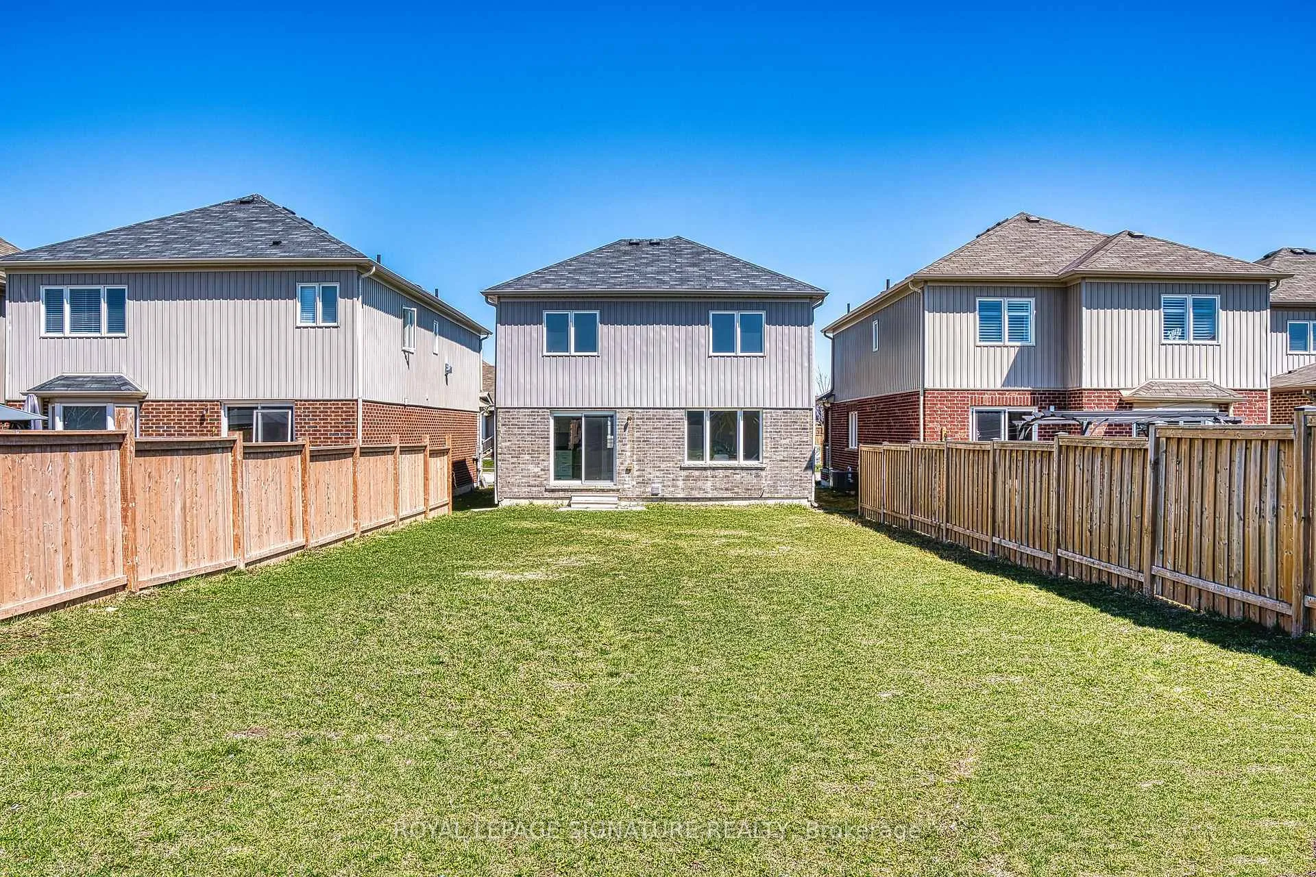Photo 29 of 410 Armstrong Street W, North Perth, Listowel — HOMEH
