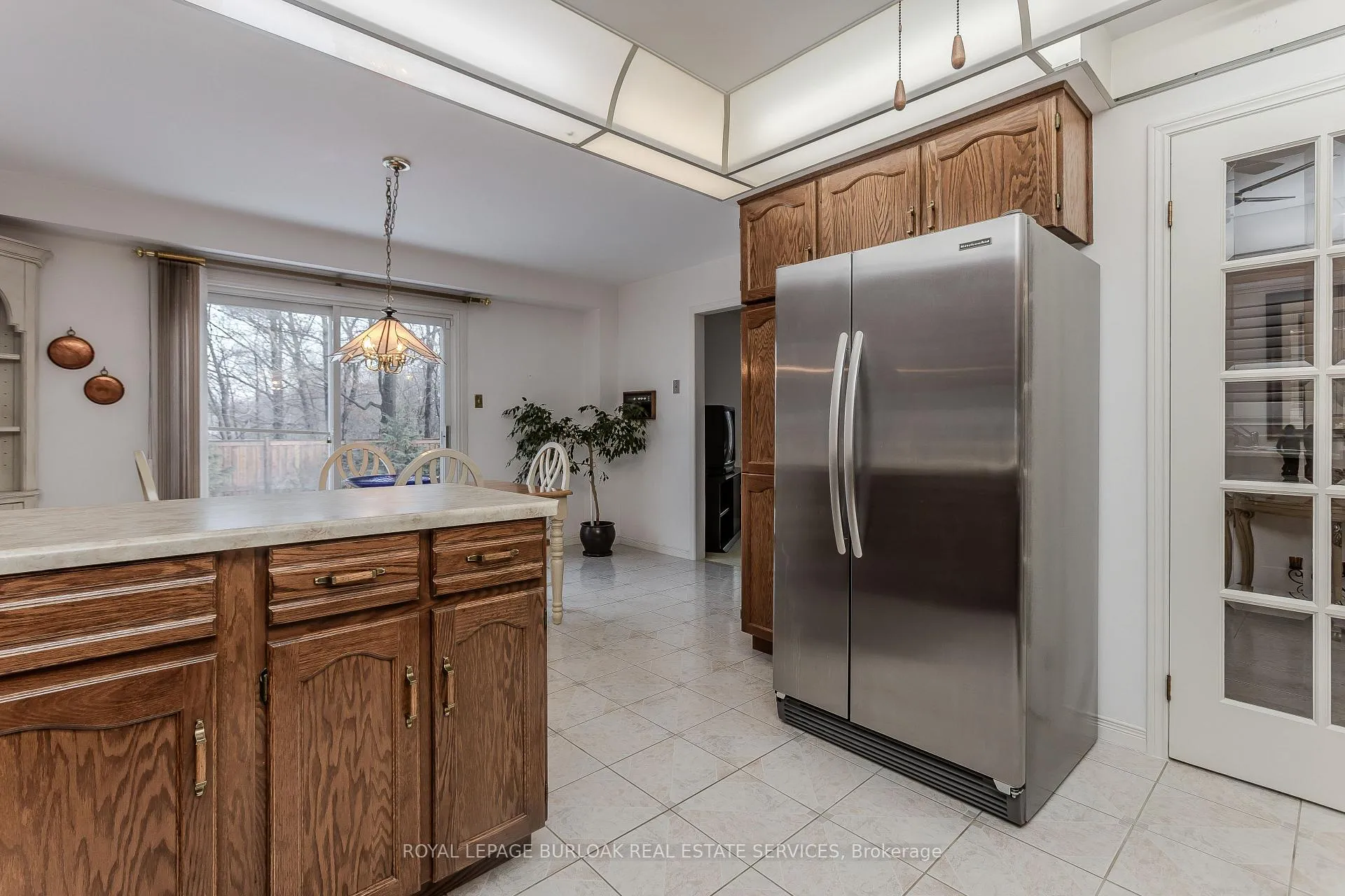 Photo 11 of 460 Hedgerow Lane, Oakville, Wedgewood Creek — HOMEH