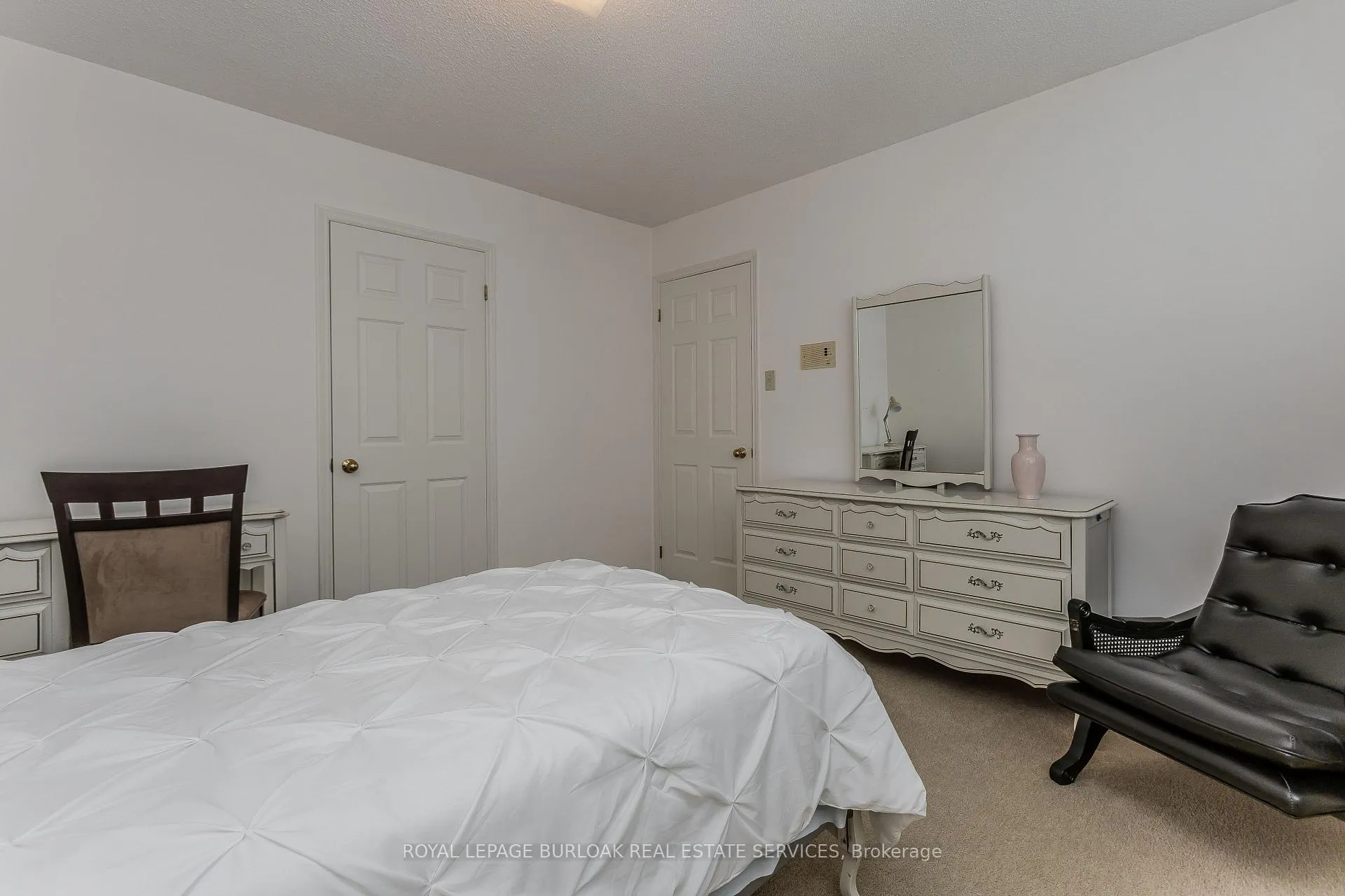 Photo 29 of 460 Hedgerow Lane, Oakville, Wedgewood Creek — HOMEH