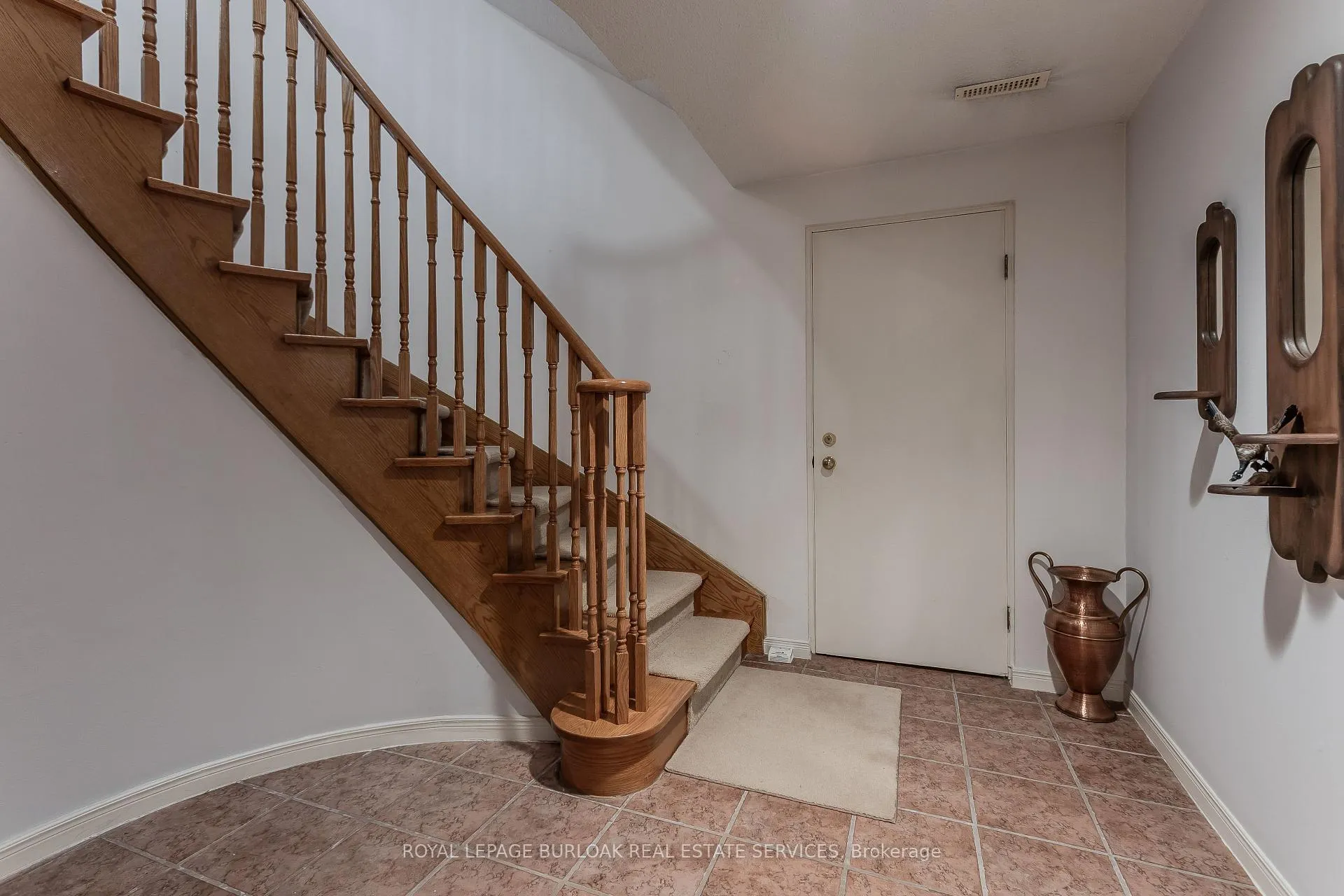Photo 33 of 460 Hedgerow Lane, Oakville, Wedgewood Creek — HOMEH