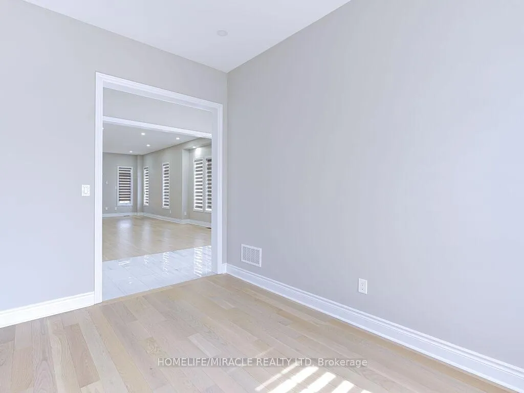 Photo 7 of 52 Albert Spencer Avenue, Caledon, Caledon East — HOMEH