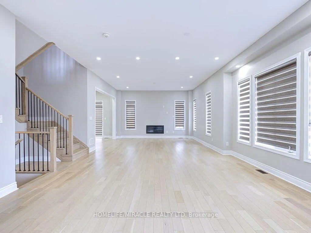 Photo 9 of 52 Albert Spencer Avenue, Caledon, Caledon East — HOMEH