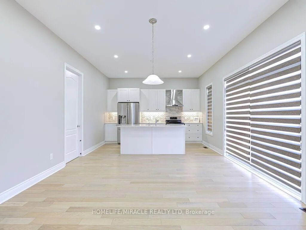 Photo 13 of 52 Albert Spencer Avenue, Caledon, Caledon East — HOMEH