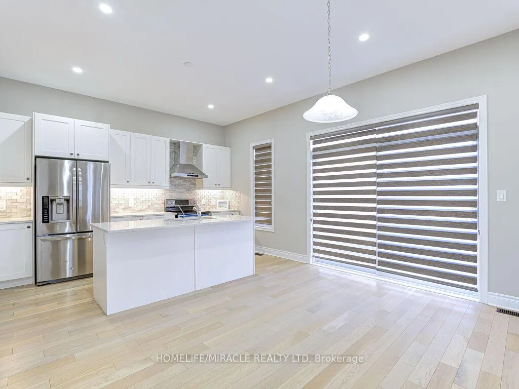 Photo 14 of 52 Albert Spencer Avenue, Caledon, Caledon East — HOMEH