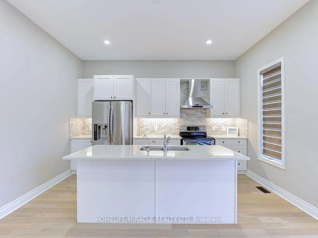 Photo 15 of 52 Albert Spencer Avenue, Caledon, Caledon East — HOMEH