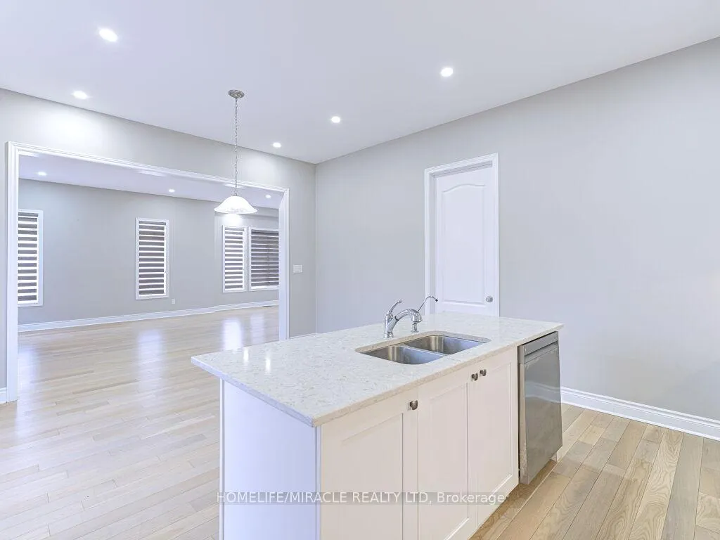 Photo 16 of 52 Albert Spencer Avenue, Caledon, Caledon East — HOMEH