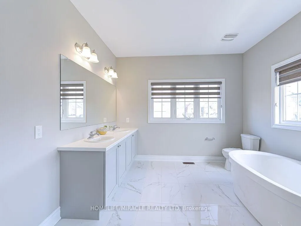 Photo 23 of 52 Albert Spencer Avenue, Caledon, Caledon East — HOMEH