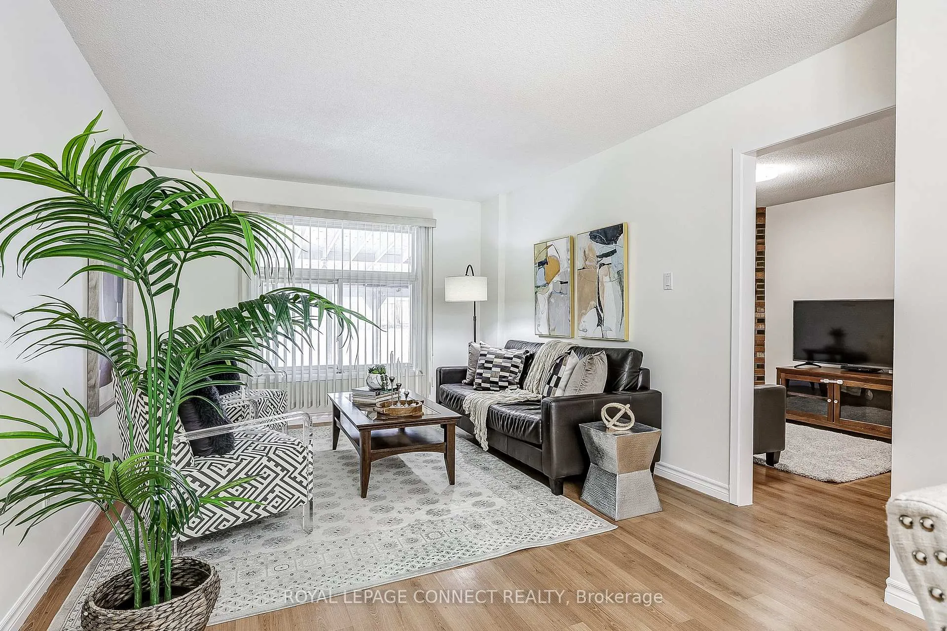 Photo 9 of 44 Goodwood Drive, Markham, Middlefield — HOMEH