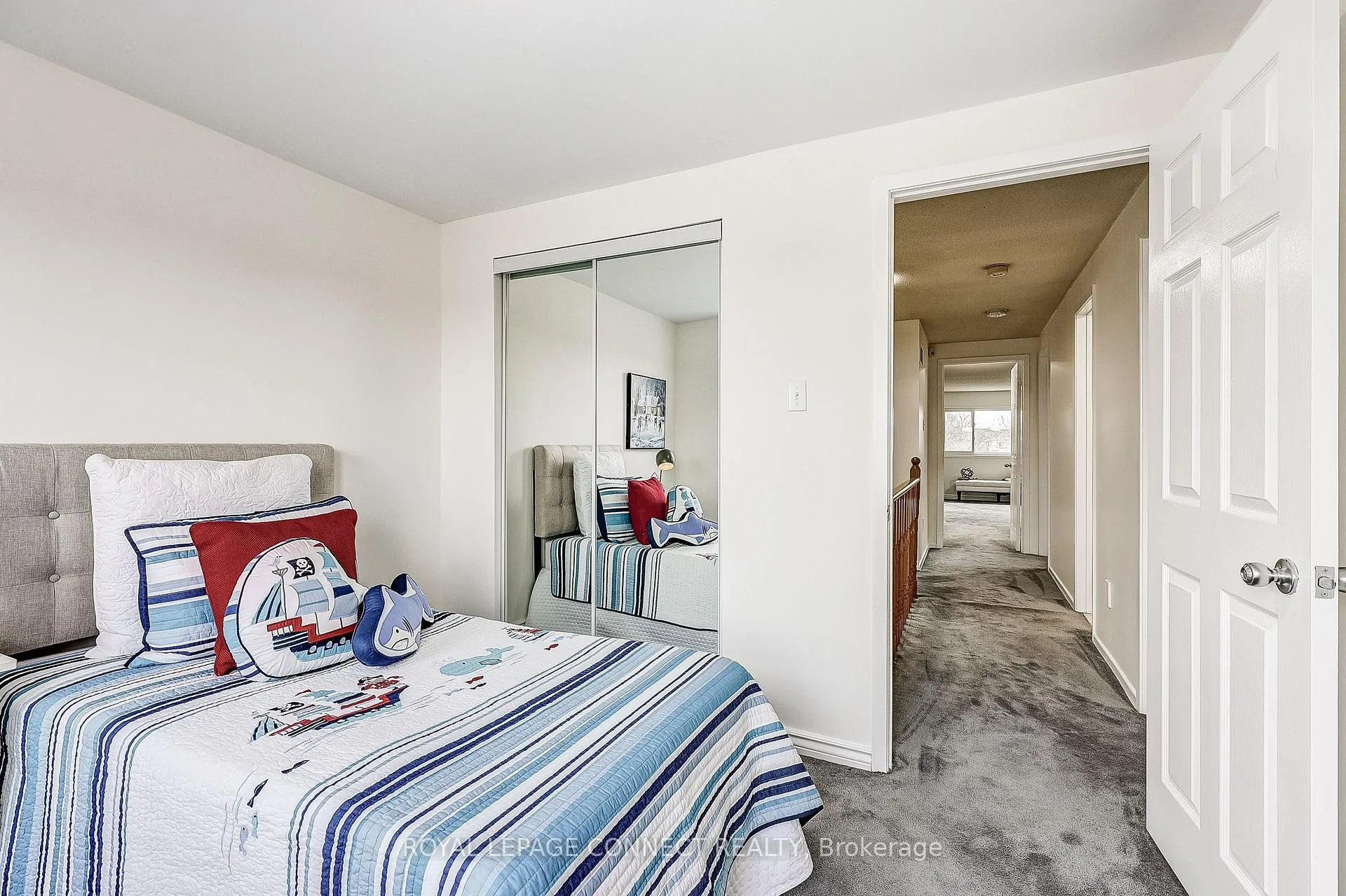 Photo 22 of 44 Goodwood Drive, Markham, Middlefield — HOMEH