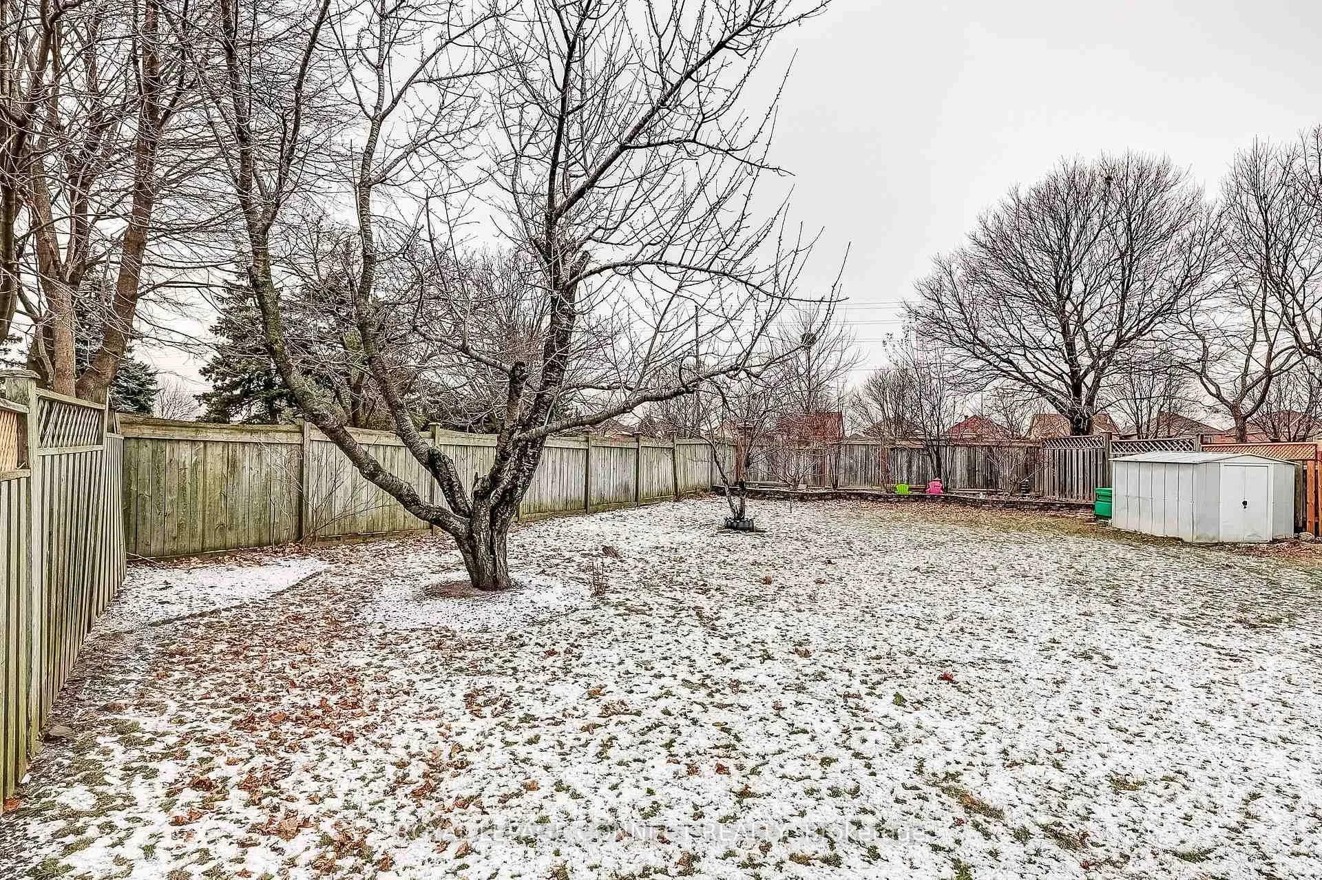 Photo 33 of 44 Goodwood Drive, Markham, Middlefield — HOMEH