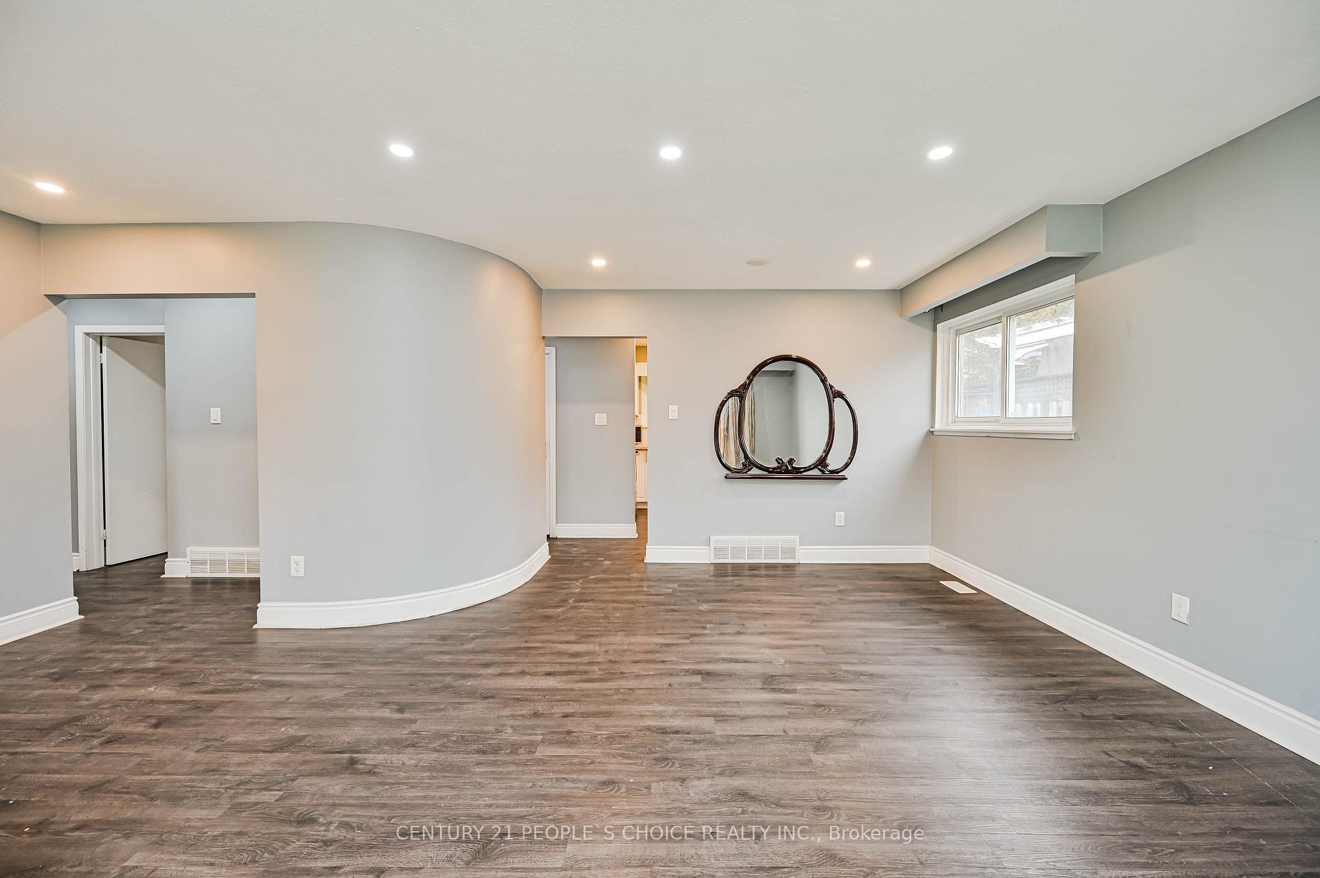Photo 6 of 21 Cathedral Road, Brampton, Brampton East — HOMEH