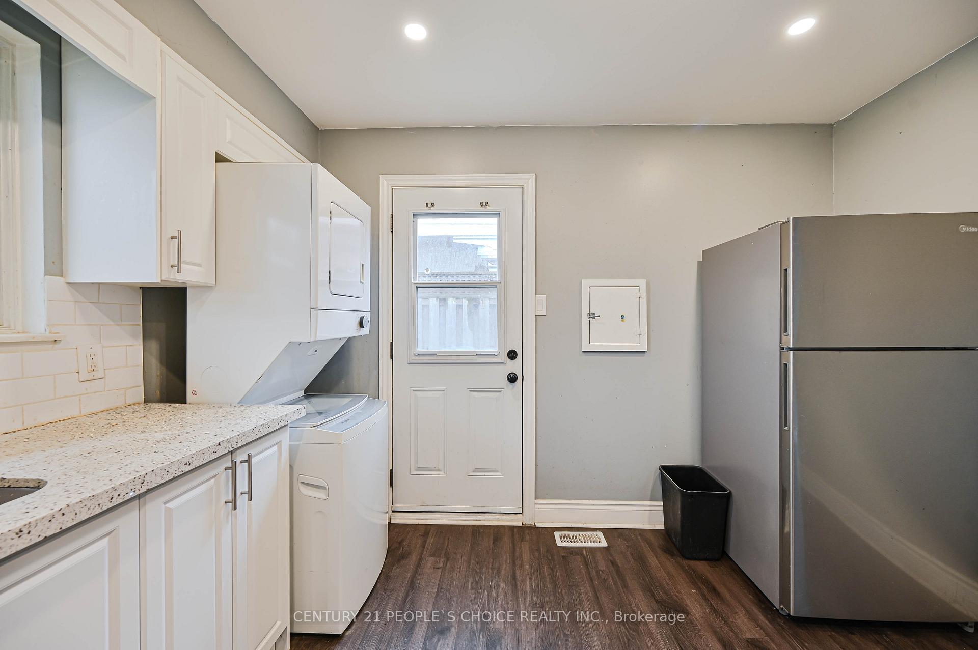 Photo 20 of 21 Cathedral Road, Brampton, Brampton East — HOMEH