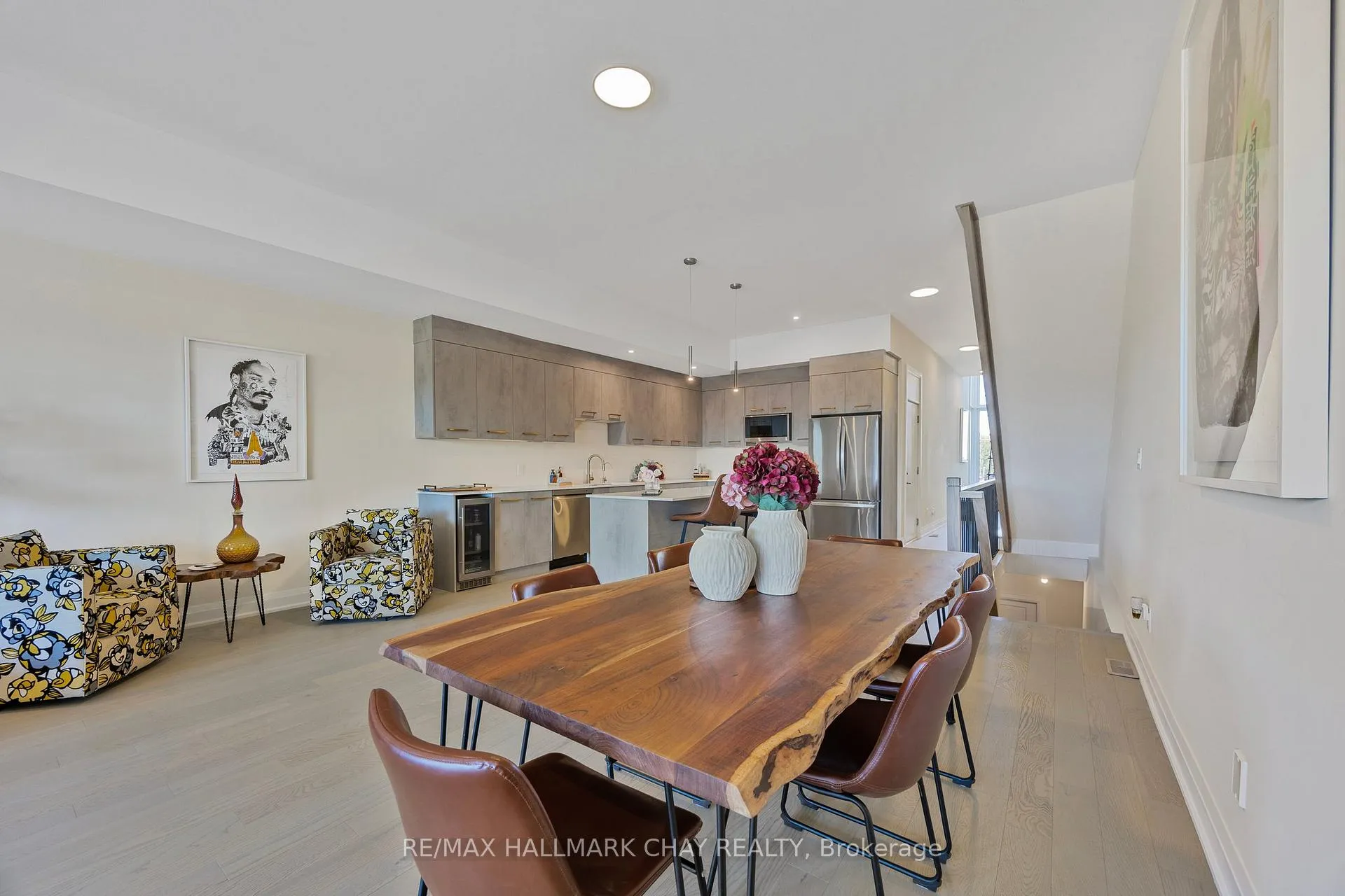 Photo 12 of 3 Waterview Lane, Clarington, Newcastle — HOMEH