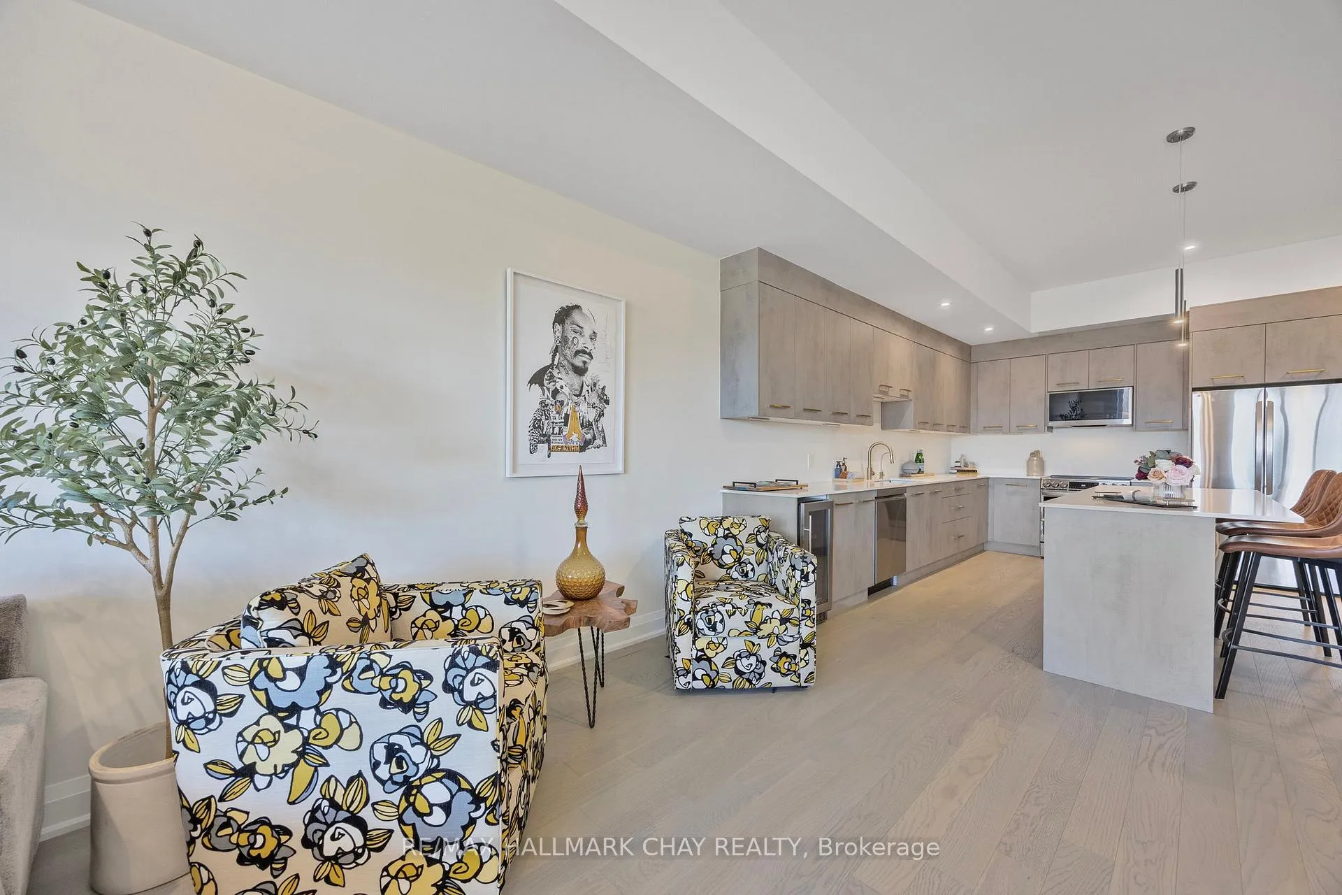 Photo 14 of 3 Waterview Lane, Clarington, Newcastle — HOMEH
