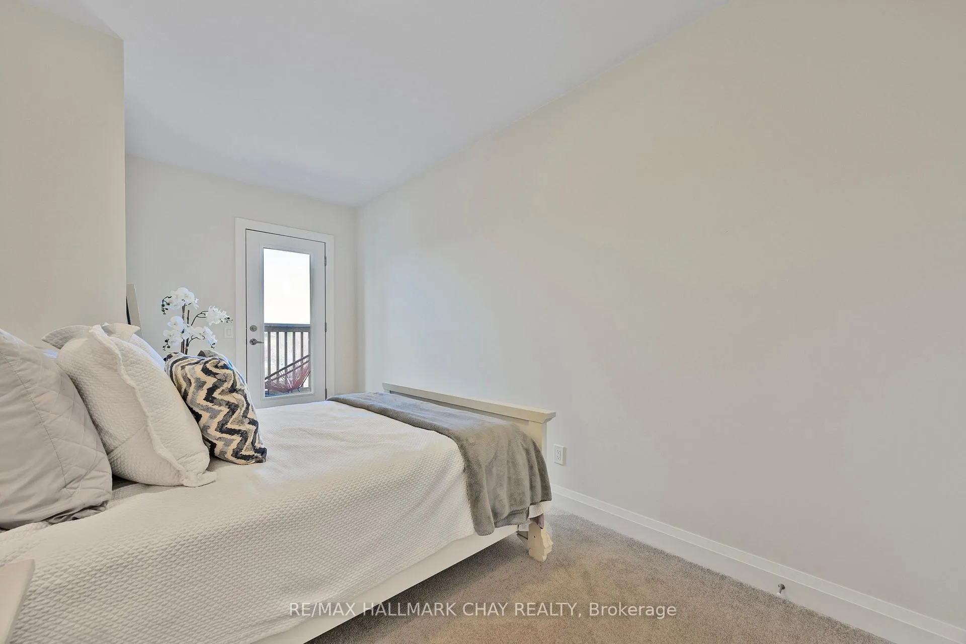 Photo 29 of 3 Waterview Lane, Clarington, Newcastle — HOMEH