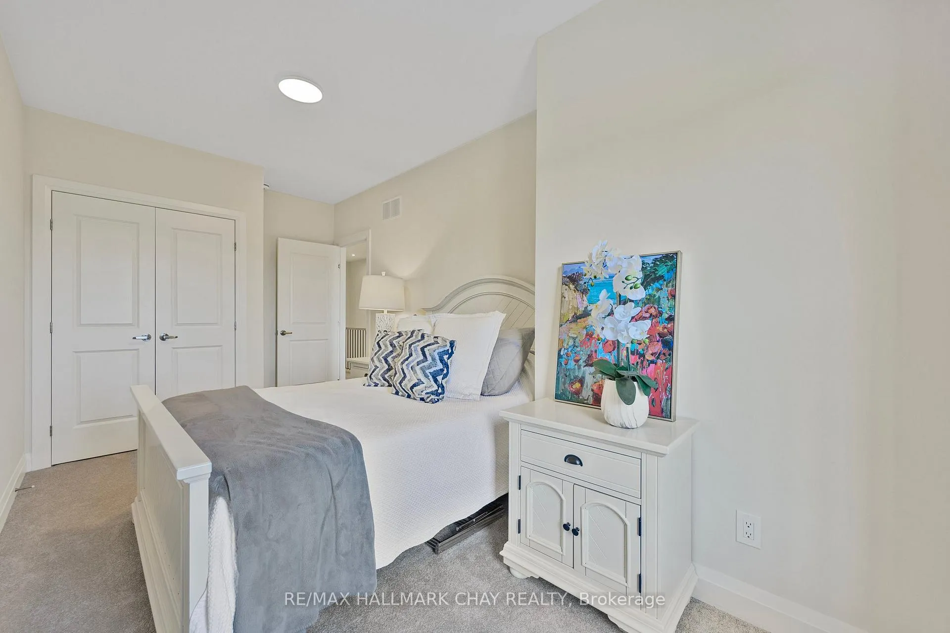 Photo 30 of 3 Waterview Lane, Clarington, Newcastle — HOMEH