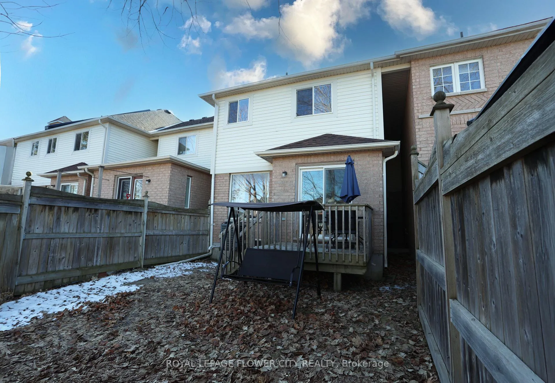 Photo 20 of 95 Winchester Terrace, Barrie, Innis-Shore — HOMEH