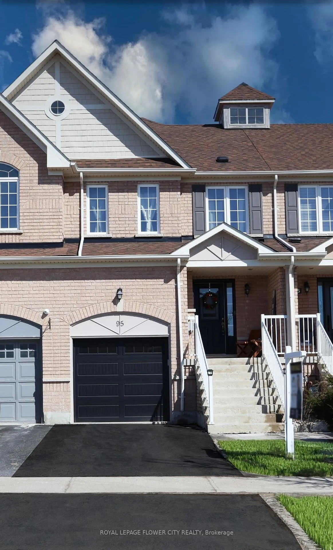 Photo 22 of 95 Winchester Terrace, Barrie, Innis-Shore — HOMEH
