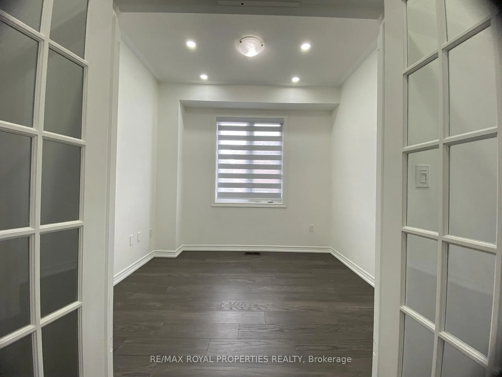 Photo 13 of 83 Whitehand Drive, Clarington, Newcastle — HOMEH