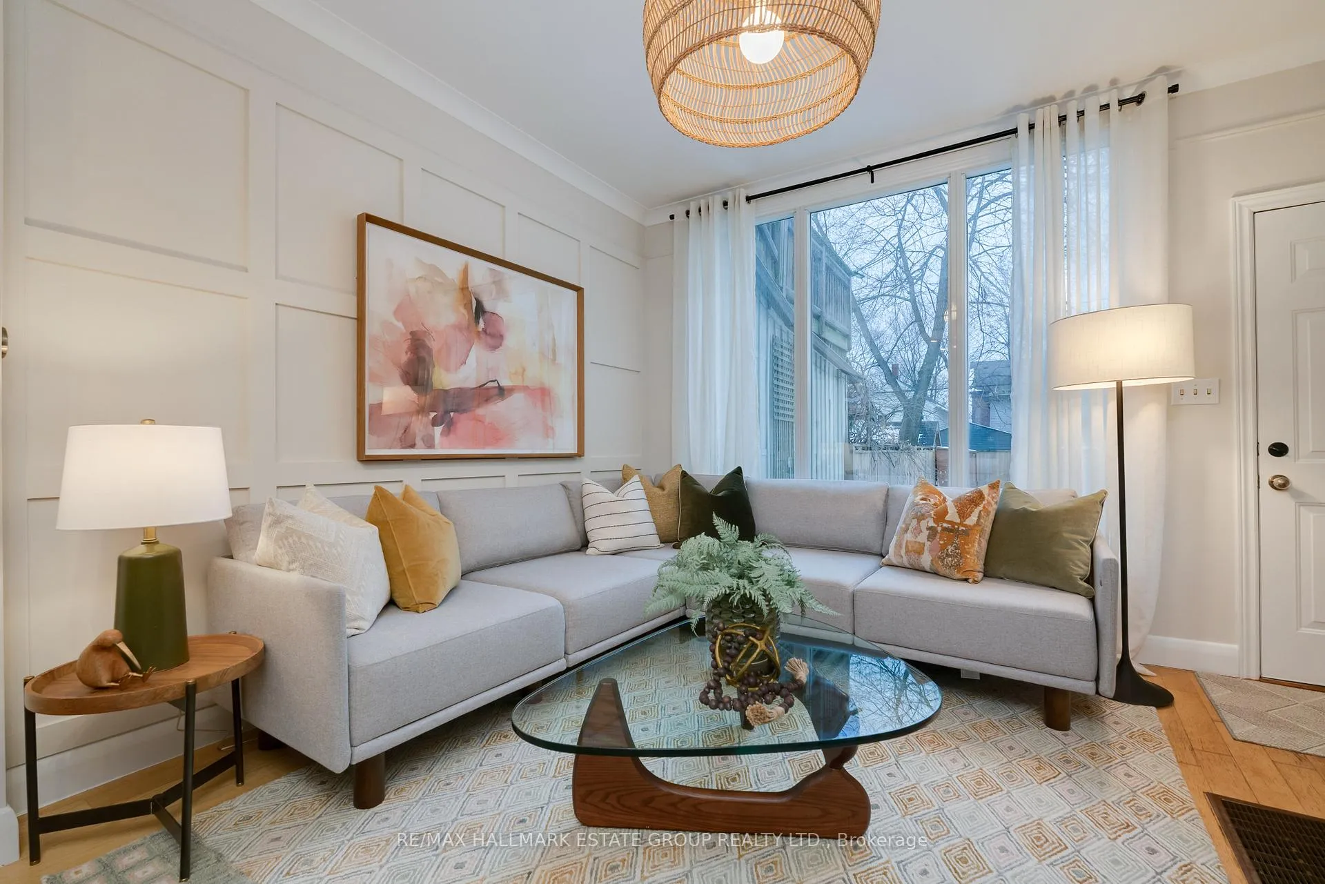 Photo 3 of 33 Austin Avenue, Toronto, South Riverdale — HOMEH