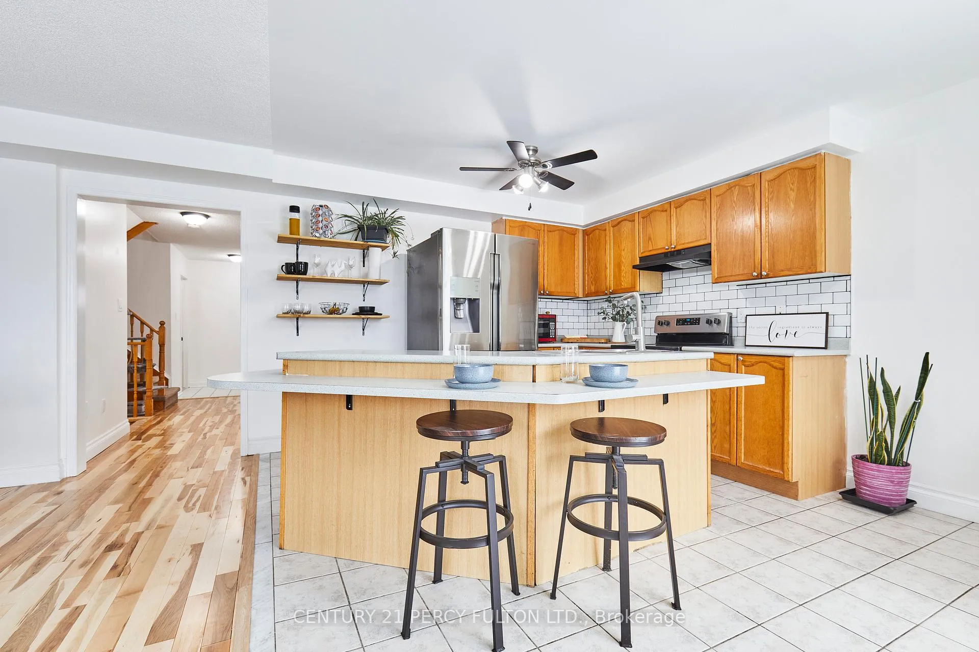 Photo 8 of 9 Brodie Court, Clarington, Bowmanville — HOMEH