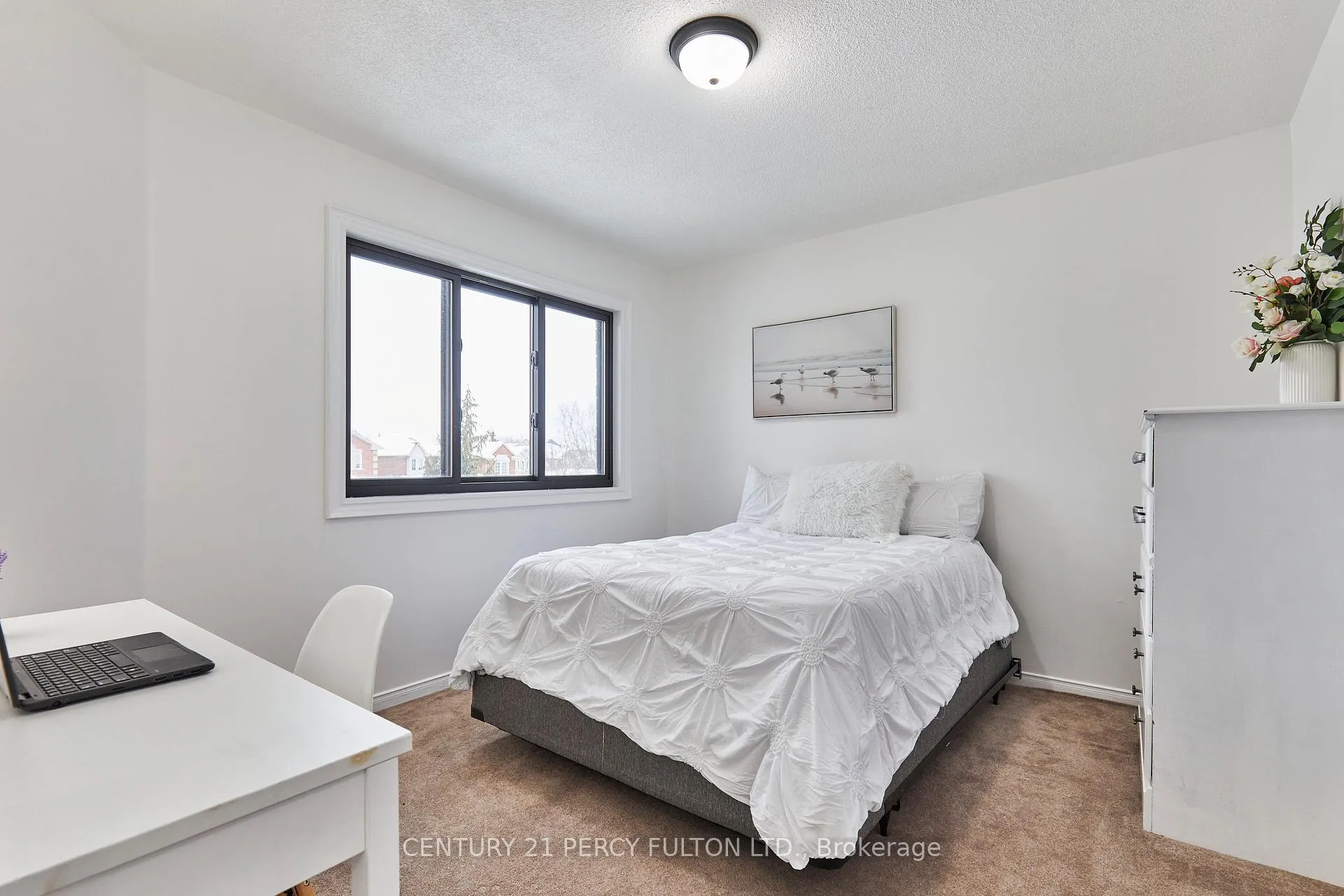Photo 17 of 9 Brodie Court, Clarington, Bowmanville — HOMEH