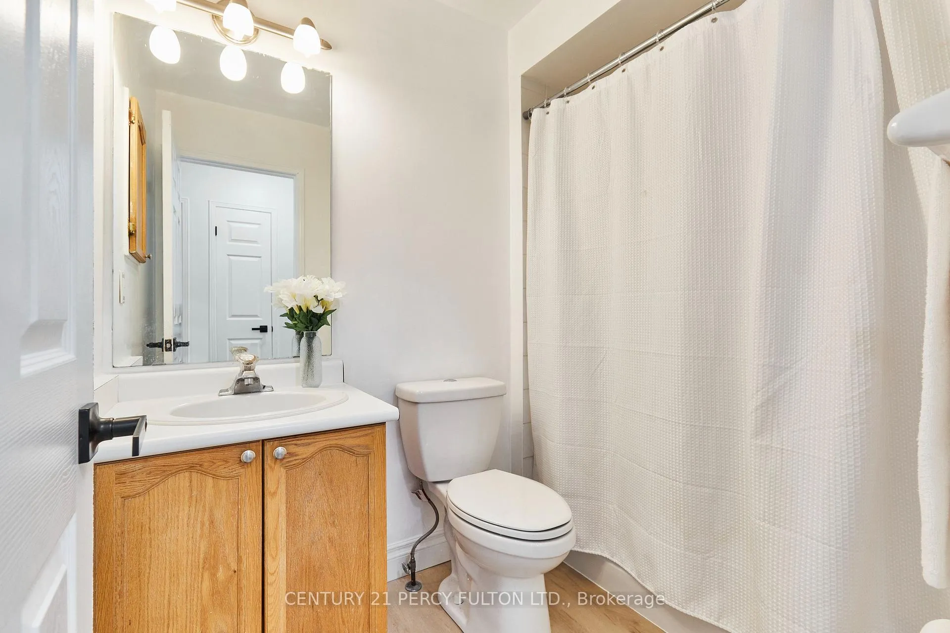 Photo 19 of 9 Brodie Court, Clarington, Bowmanville — HOMEH