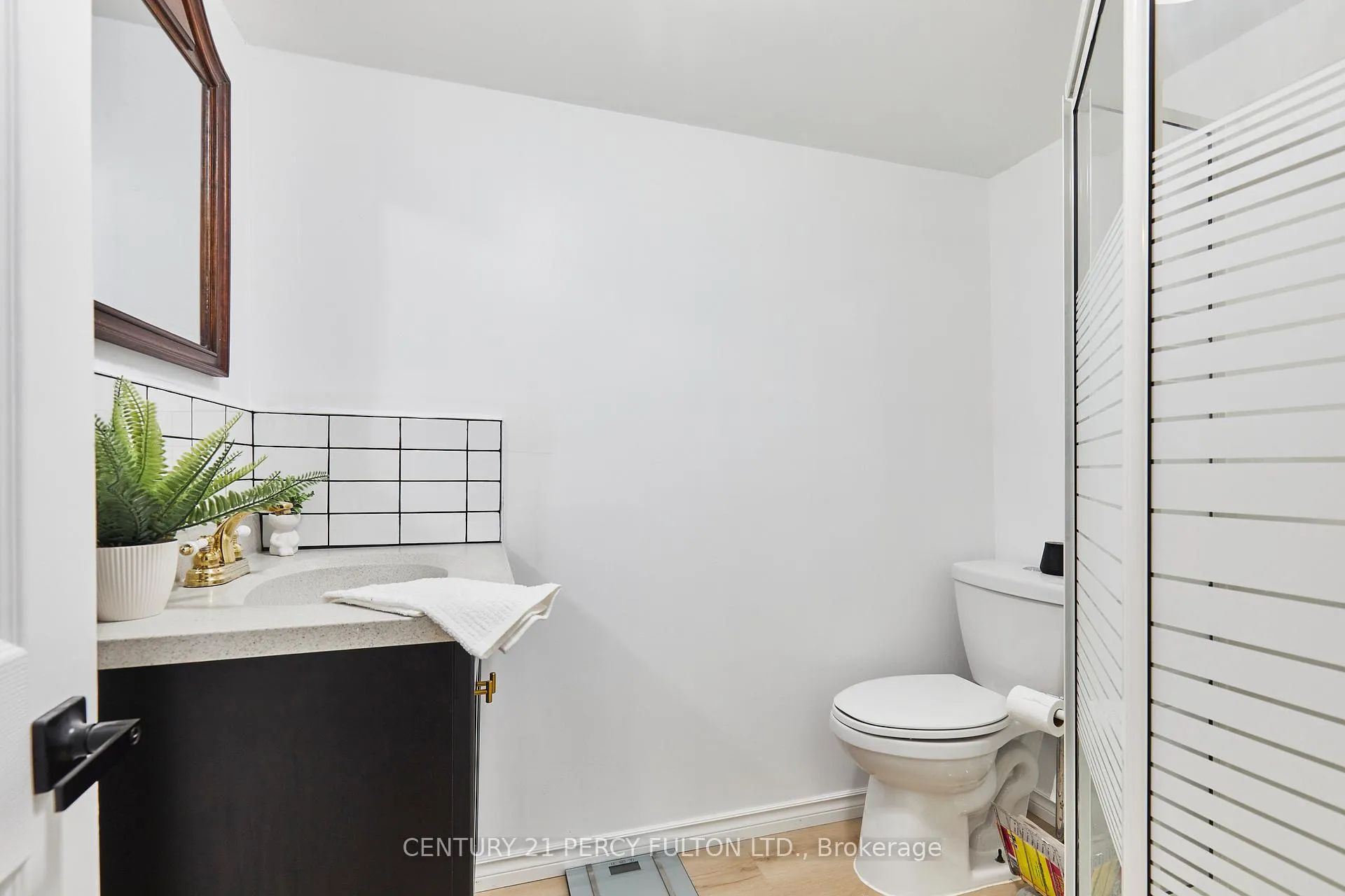 Photo 21 of 9 Brodie Court, Clarington, Bowmanville — HOMEH