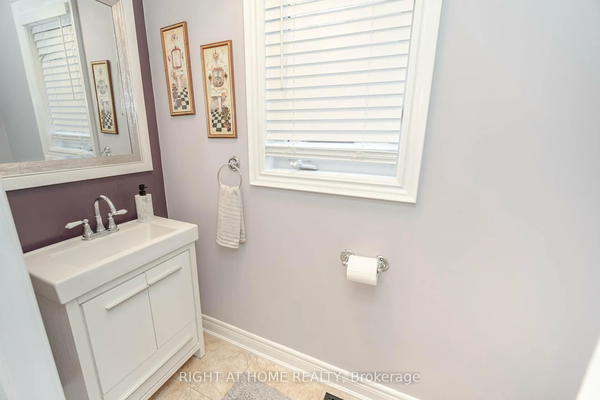 Photo 22 of 29 Boticelli Way, Vaughan, Vellore Village — HOMEH