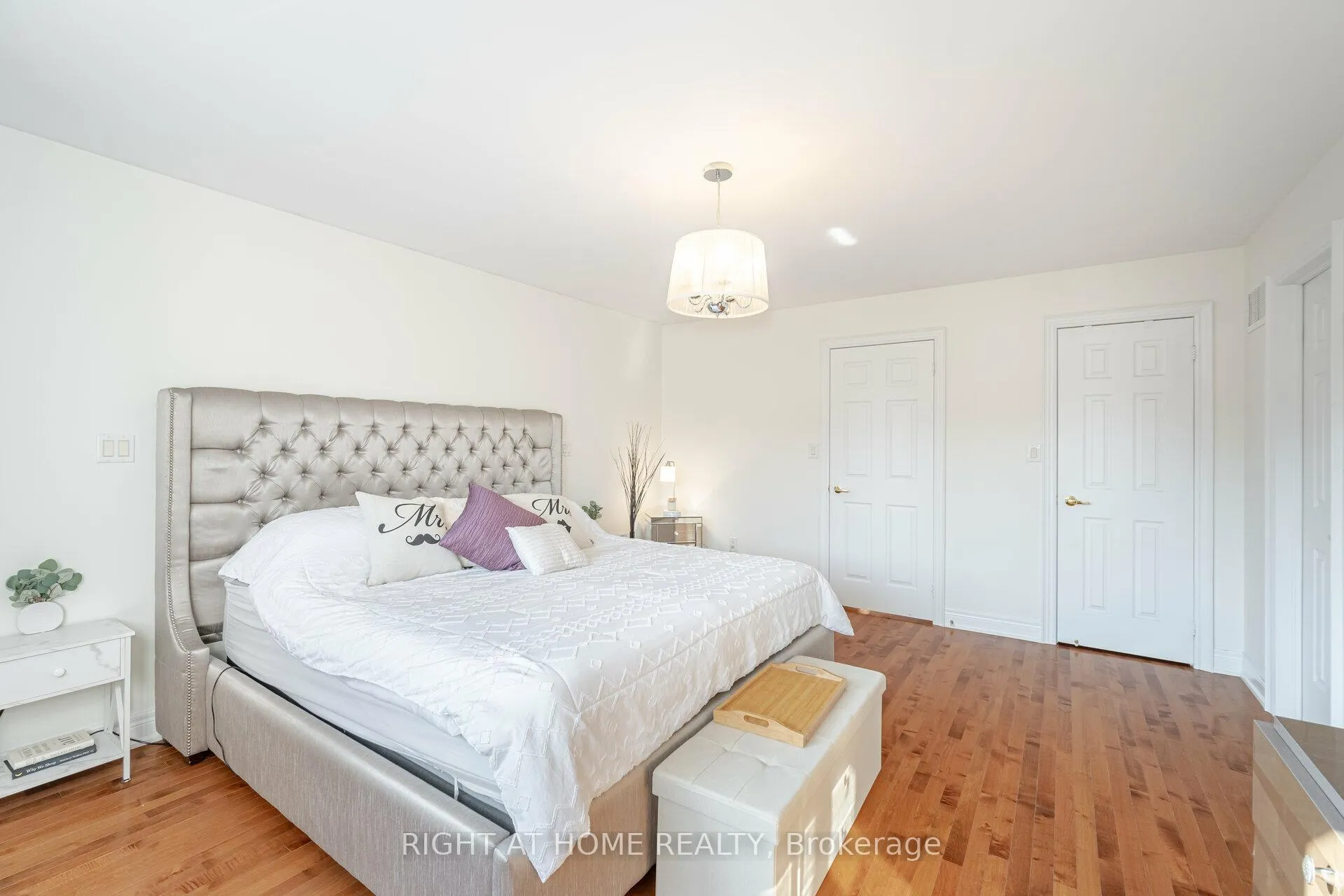 Photo 27 of 29 Boticelli Way, Vaughan, Vellore Village — HOMEH