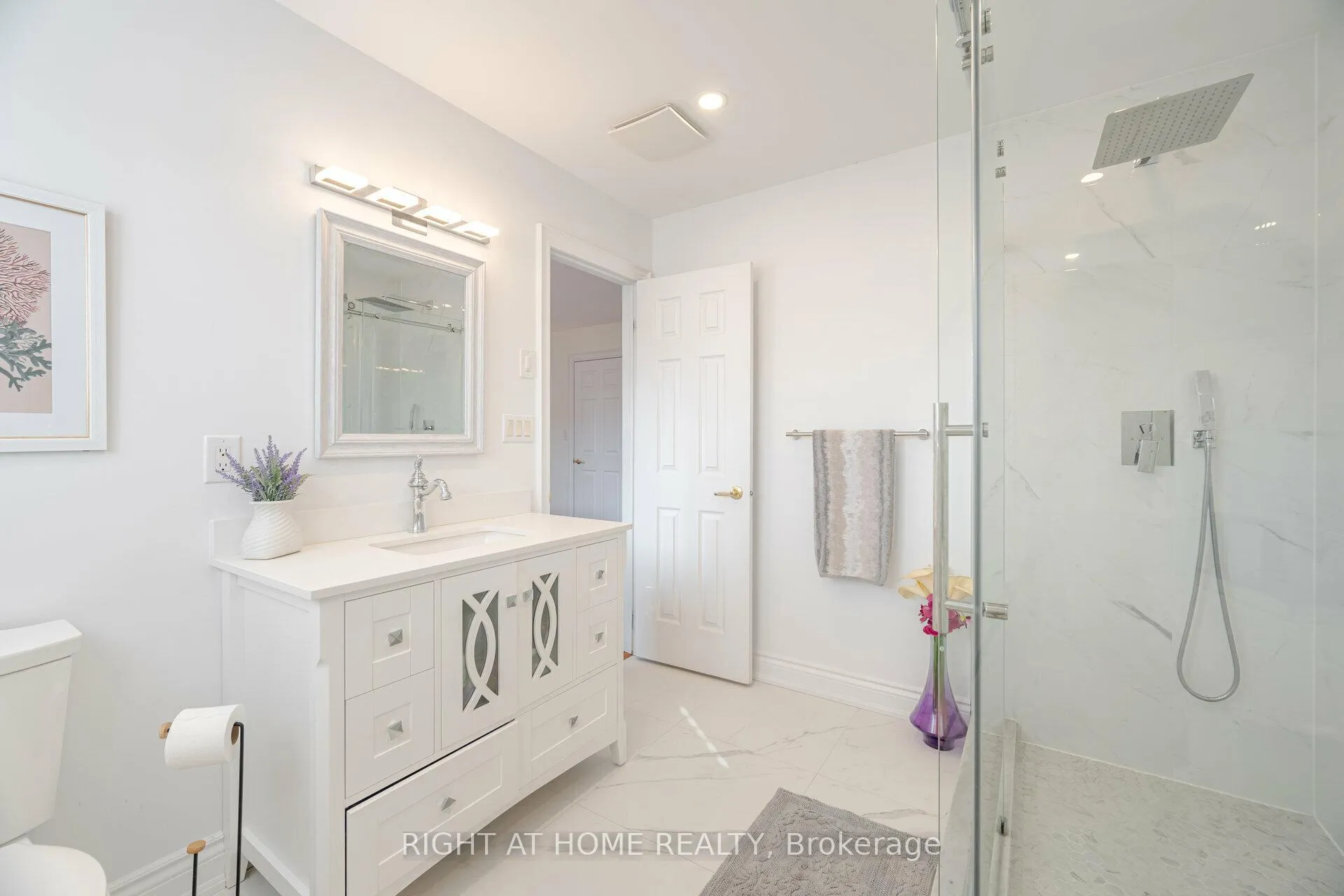 Photo 31 of 29 Boticelli Way, Vaughan, Vellore Village — HOMEH