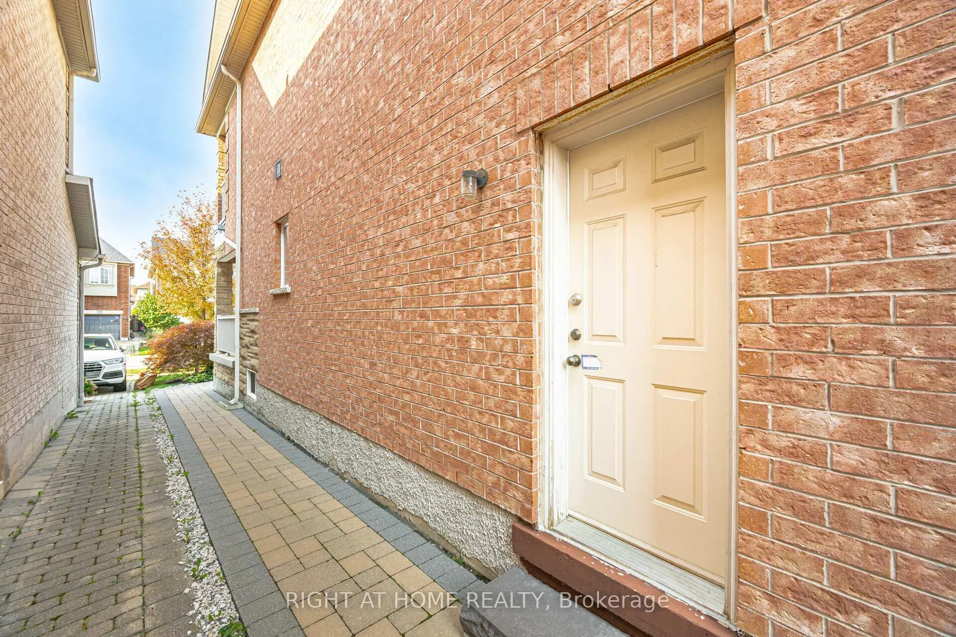 Photo 44 of 29 Boticelli Way, Vaughan, Vellore Village — HOMEH