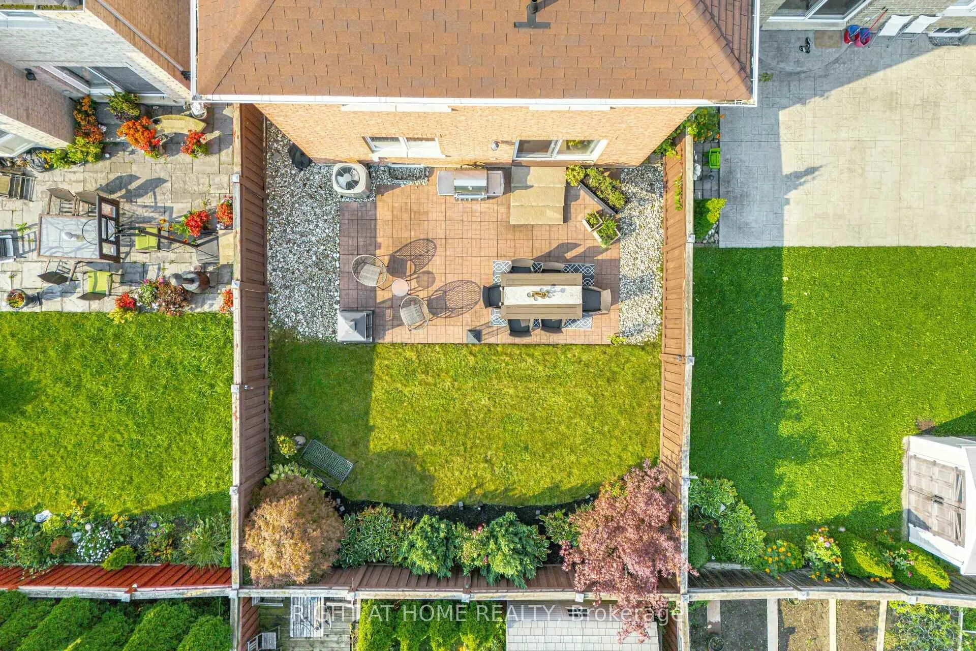 Photo 49 of 29 Boticelli Way, Vaughan, Vellore Village — HOMEH