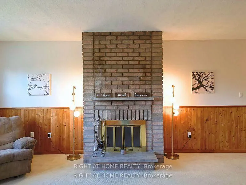 Photo 12 of 44 Sable Crescent, Whitby, Rolling Acres — HOMEH