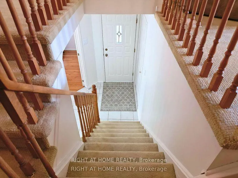Photo 14 of 44 Sable Crescent, Whitby, Rolling Acres — HOMEH