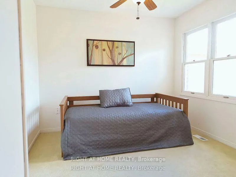 Photo 16 of 44 Sable Crescent, Whitby, Rolling Acres — HOMEH