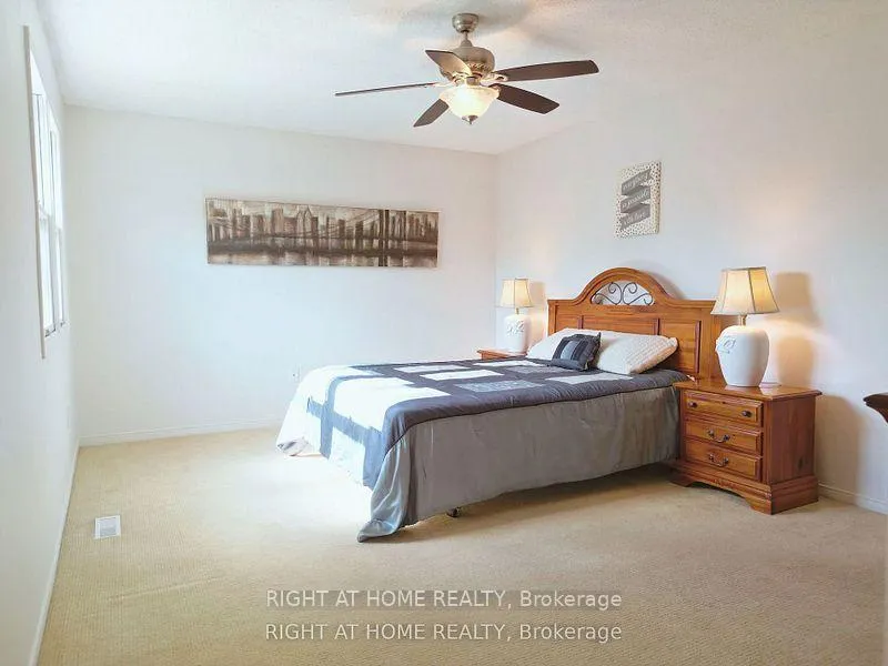 Photo 18 of 44 Sable Crescent, Whitby, Rolling Acres — HOMEH
