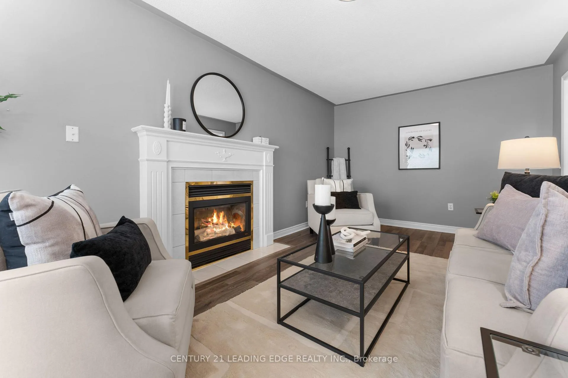 Photo 11 of 1611 Seguin Square, Pickering, Amberlea — HOMEH