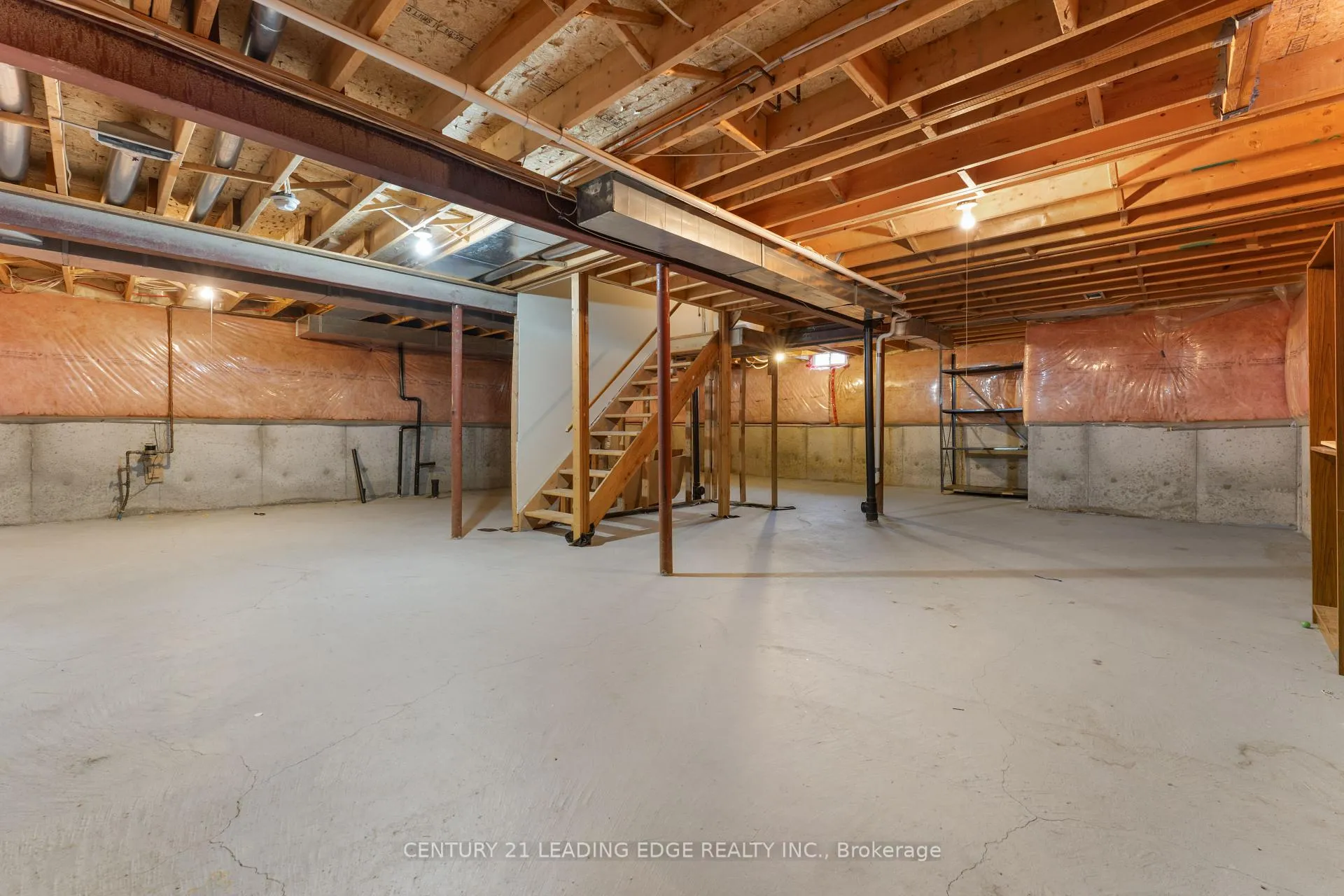 Photo 36 of 1611 Seguin Square, Pickering, Amberlea — HOMEH
