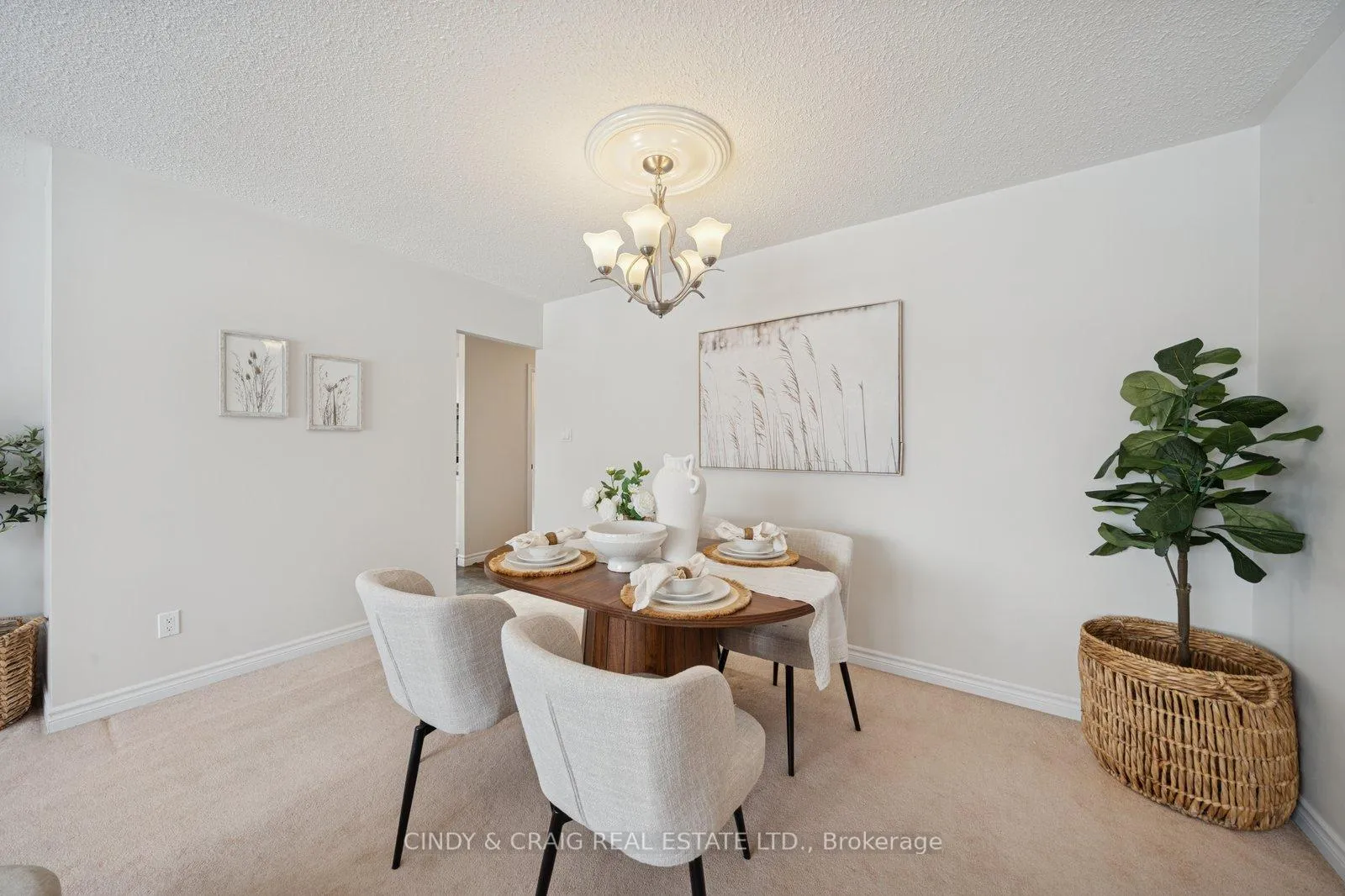 Photo 7 of 288 Harmony Road N, Oshawa, Eastdale — HOMEH