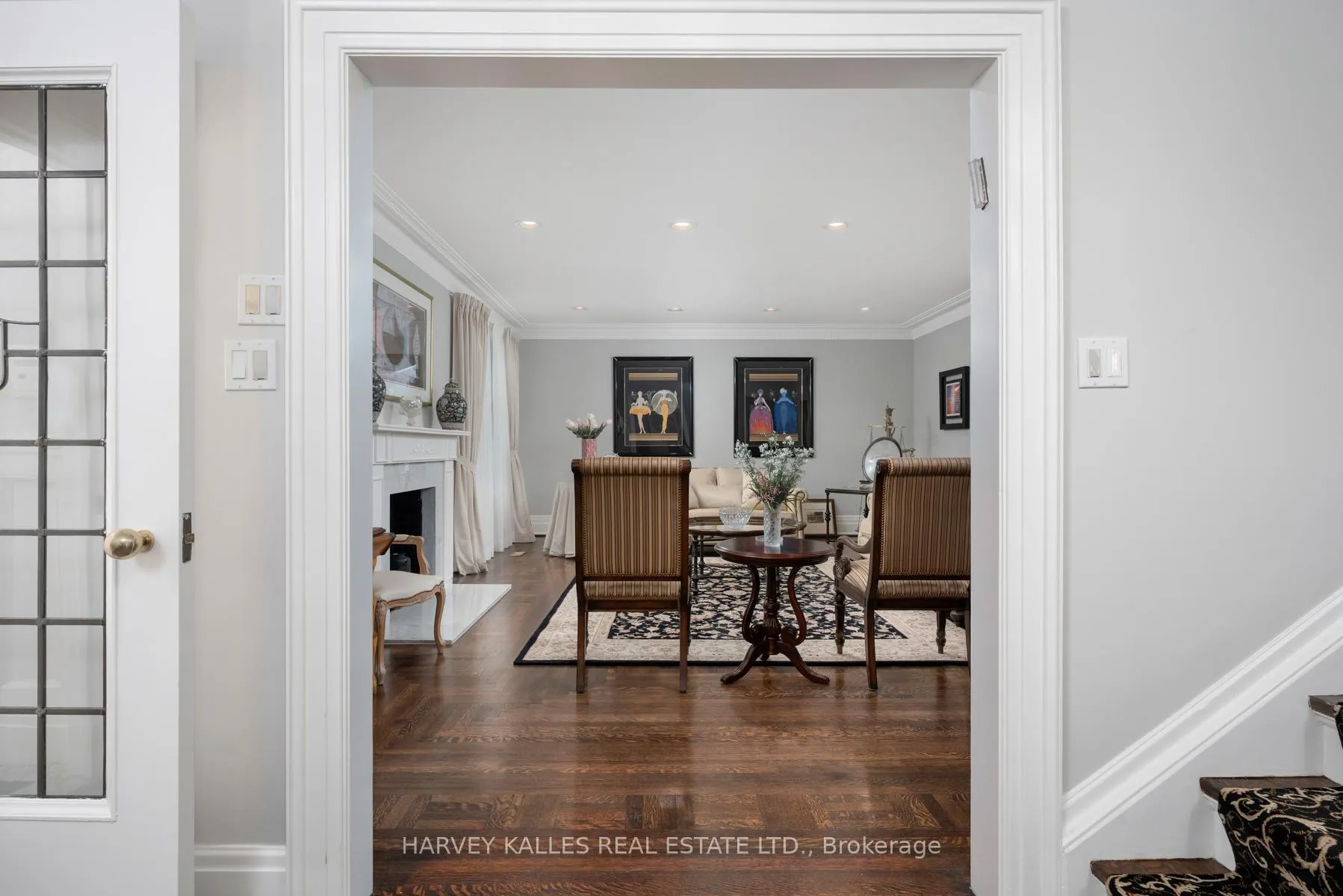 Photo 7 of 17 Robinwood Avenue, Toronto, Forest Hill South — HOMEH