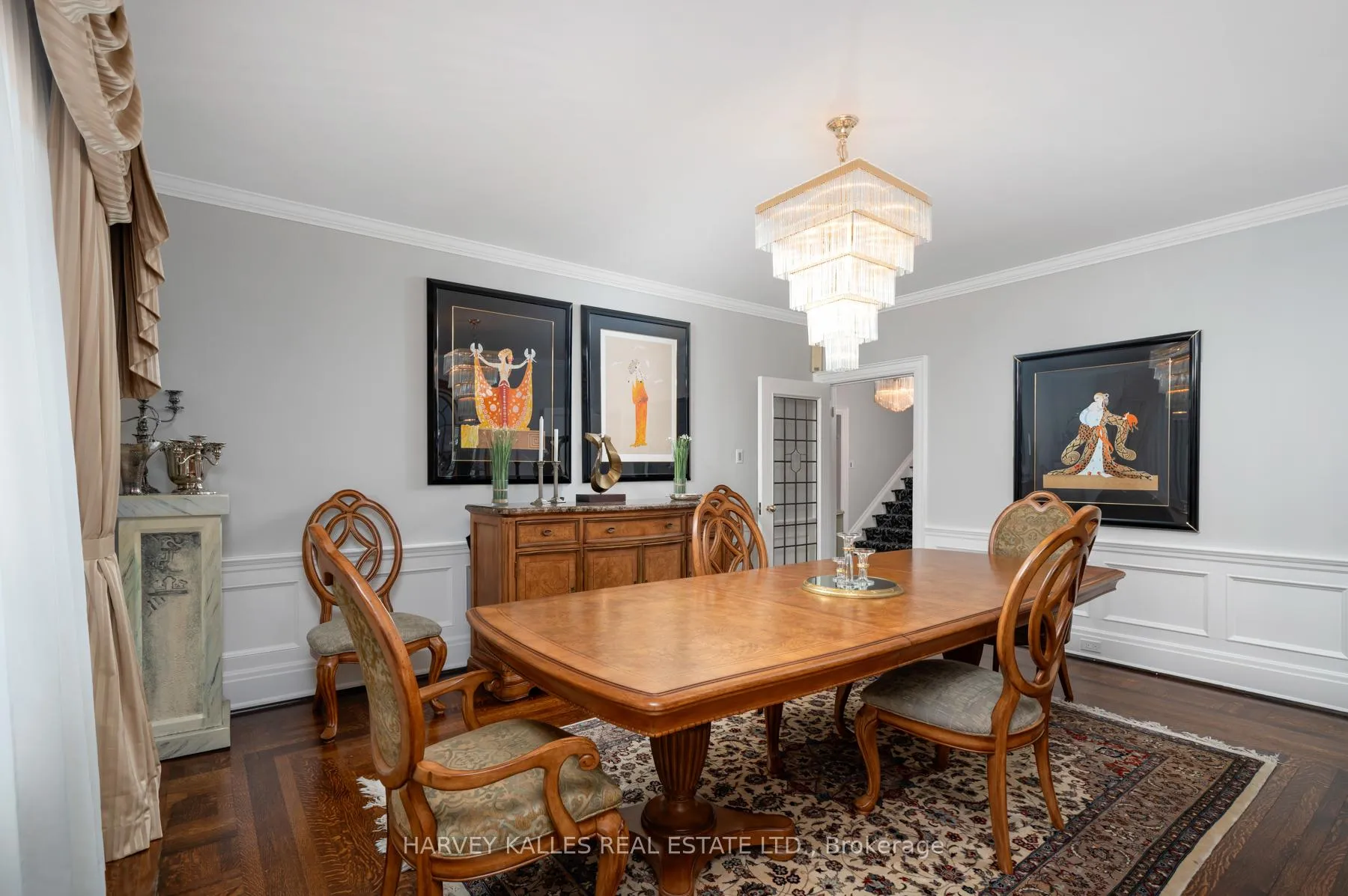 Photo 14 of 17 Robinwood Avenue, Toronto, Forest Hill South — HOMEH
