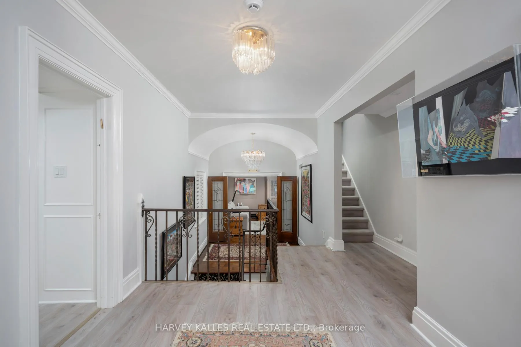 Photo 32 of 17 Robinwood Avenue, Toronto, Forest Hill South — HOMEH