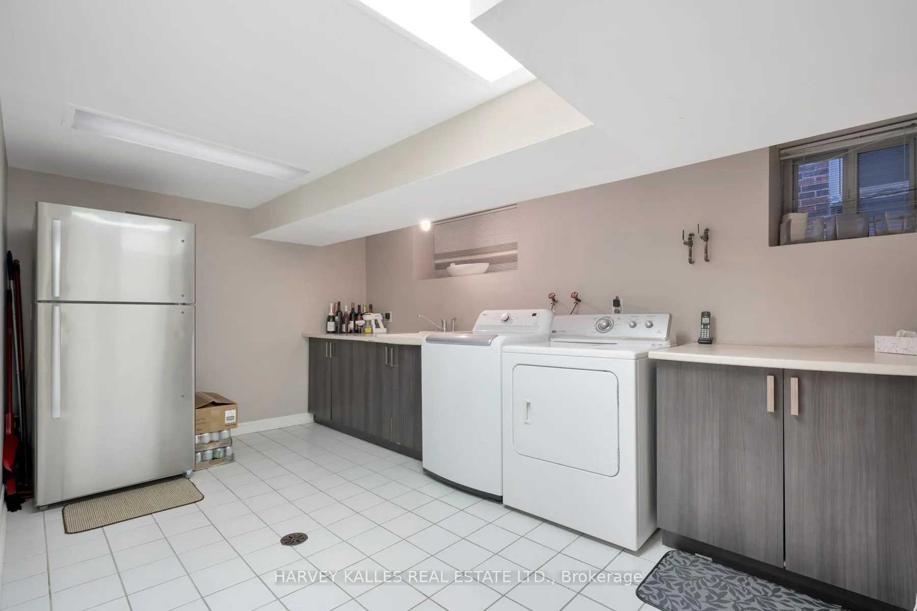 Photo 46 of 17 Robinwood Avenue, Toronto, Forest Hill South — HOMEH