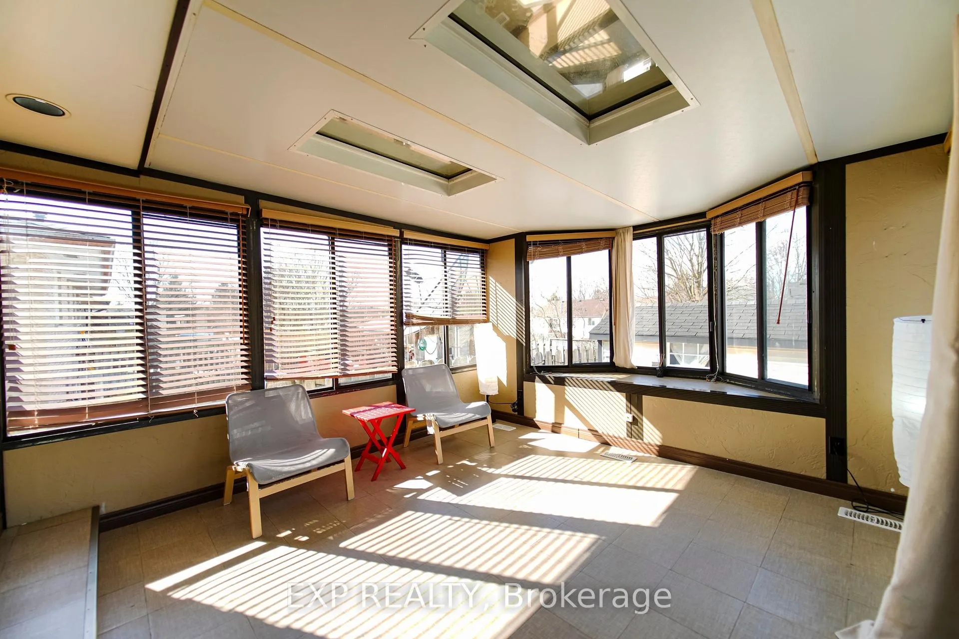 Photo 8 of 60 Wheatfield Crescent, Kitchener — HOMEH