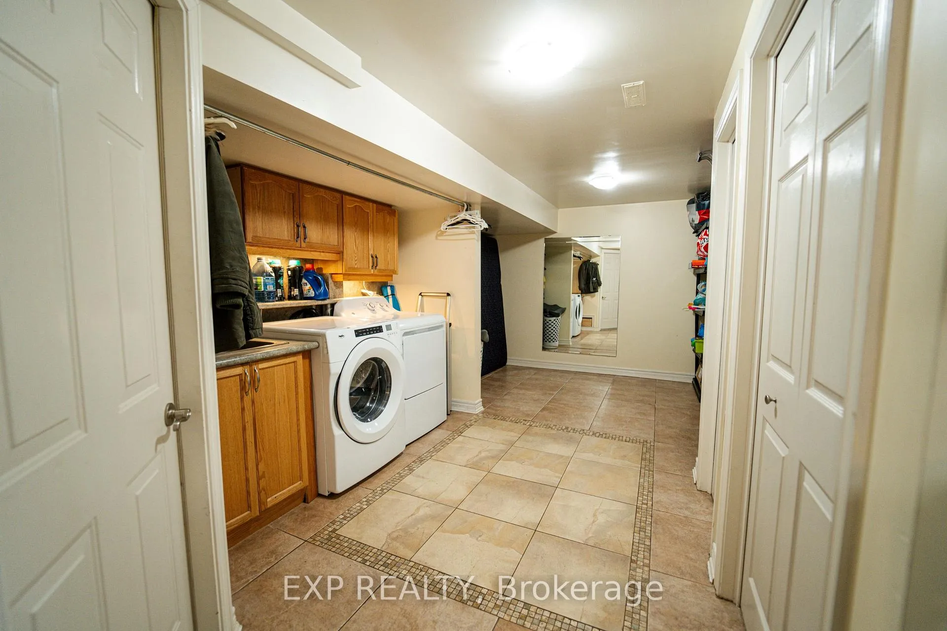 Photo 19 of 60 Wheatfield Crescent, Kitchener — HOMEH
